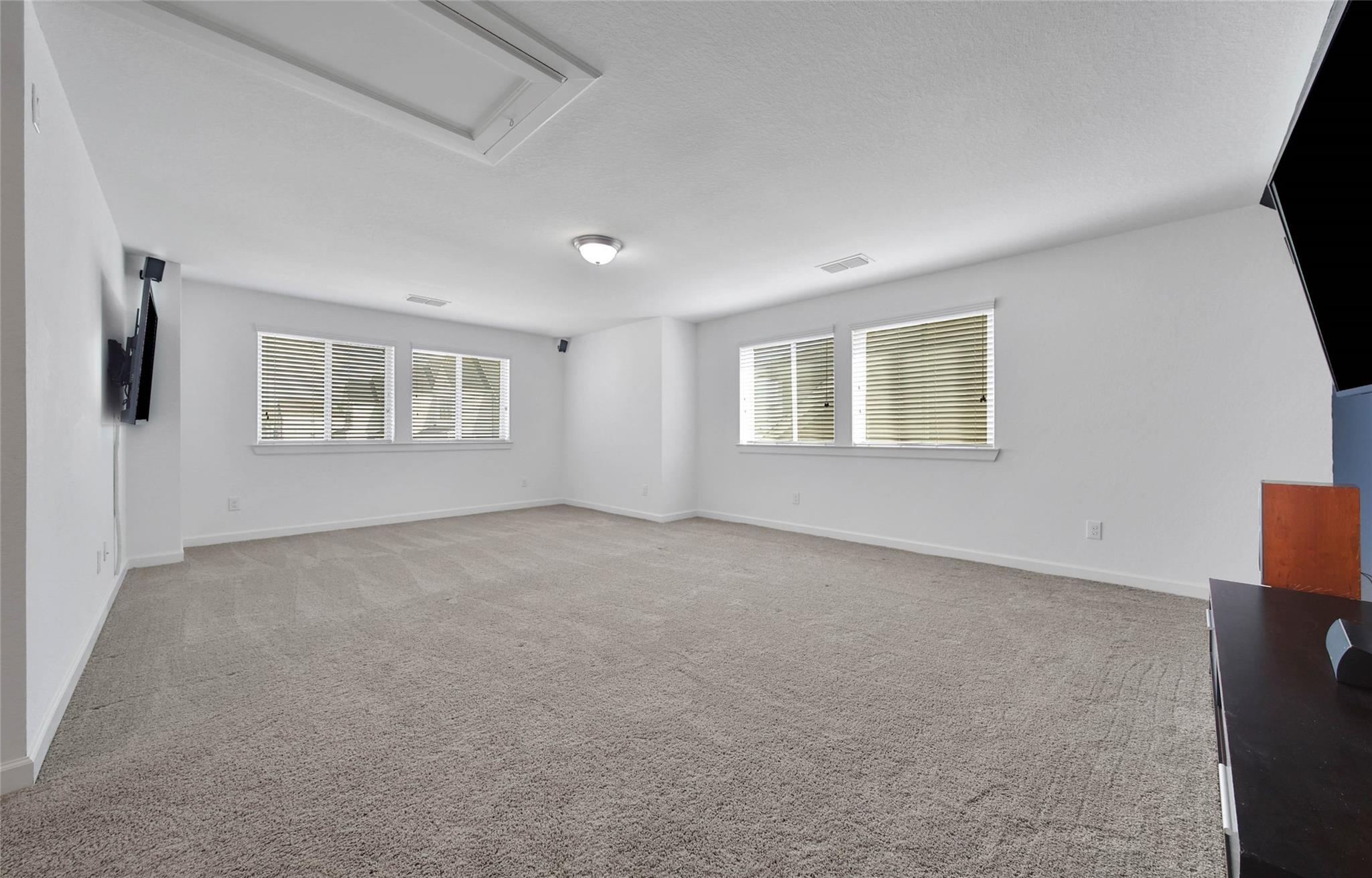 8710 Strongoak Lane
