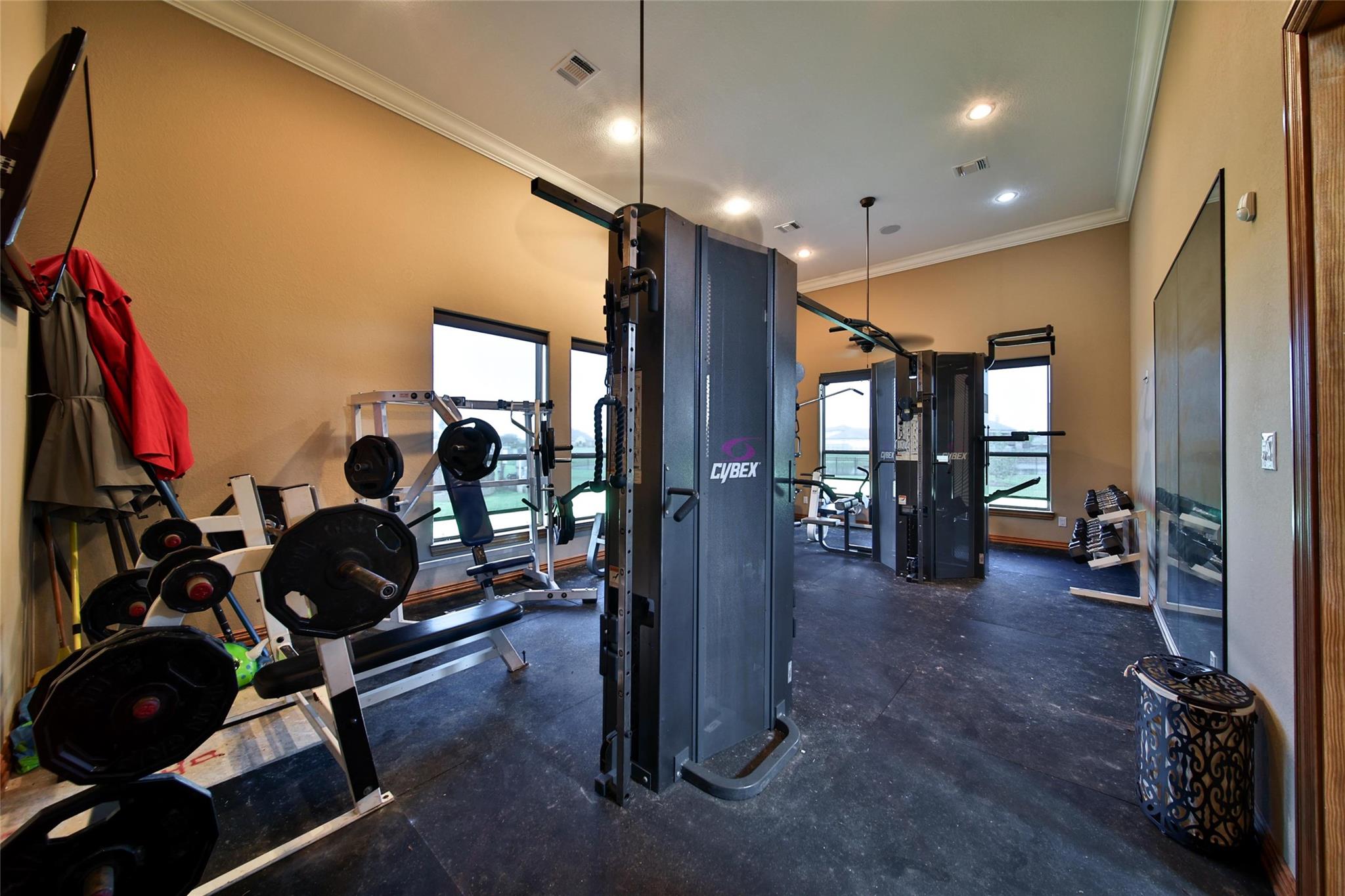 418 Lakeview Boulevard