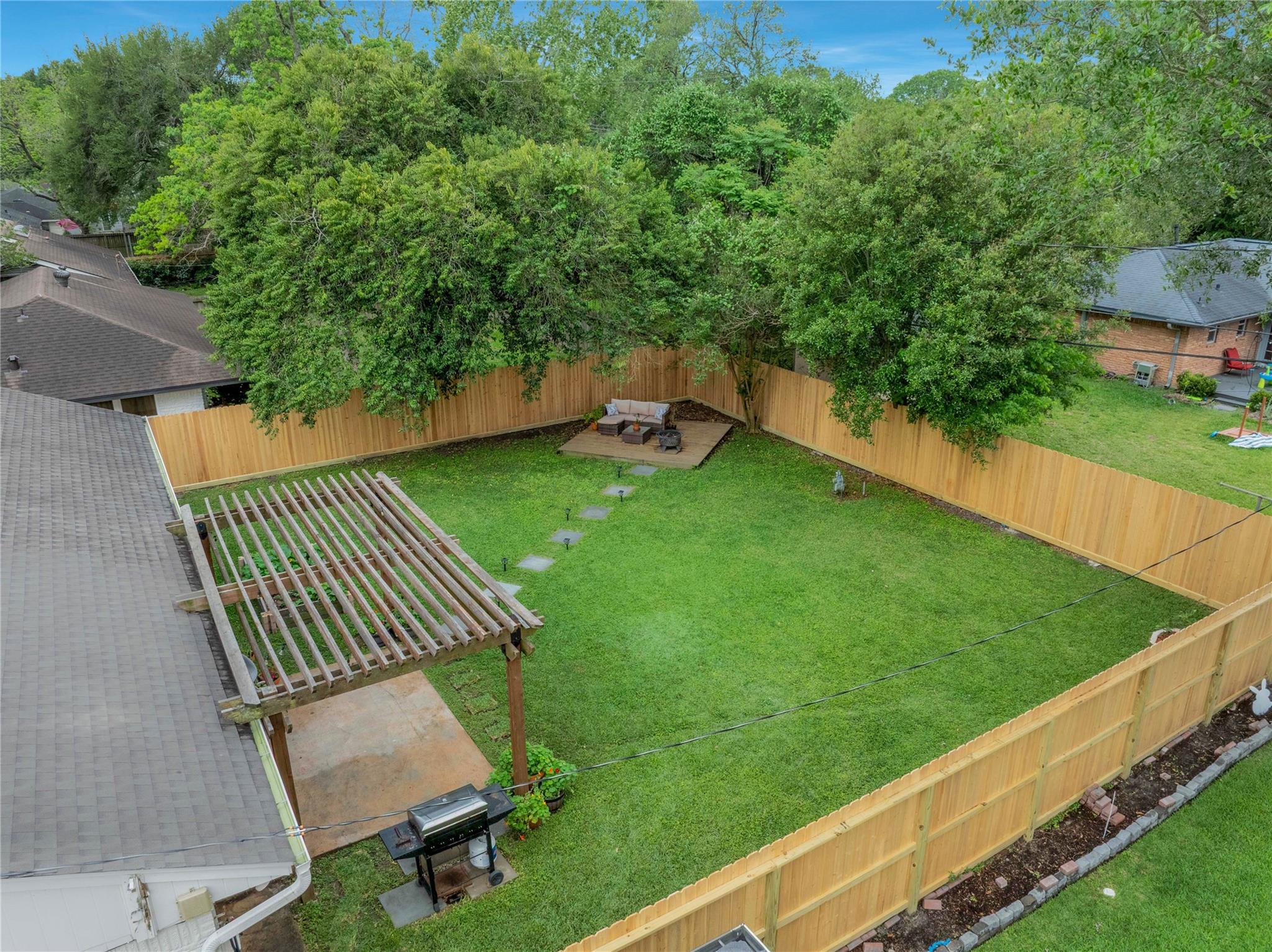 11218 Cliffwood Drive