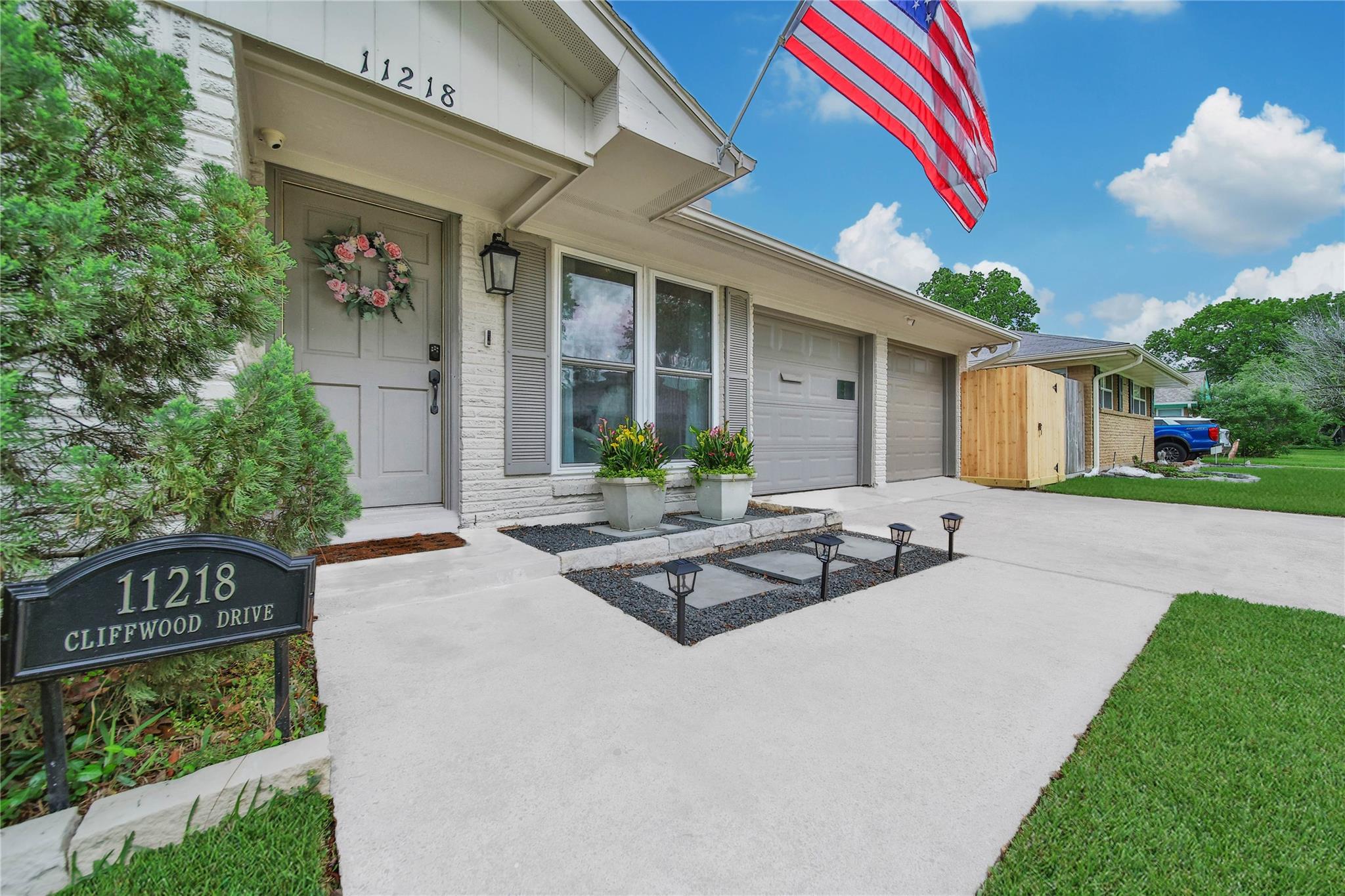 11218 Cliffwood Drive