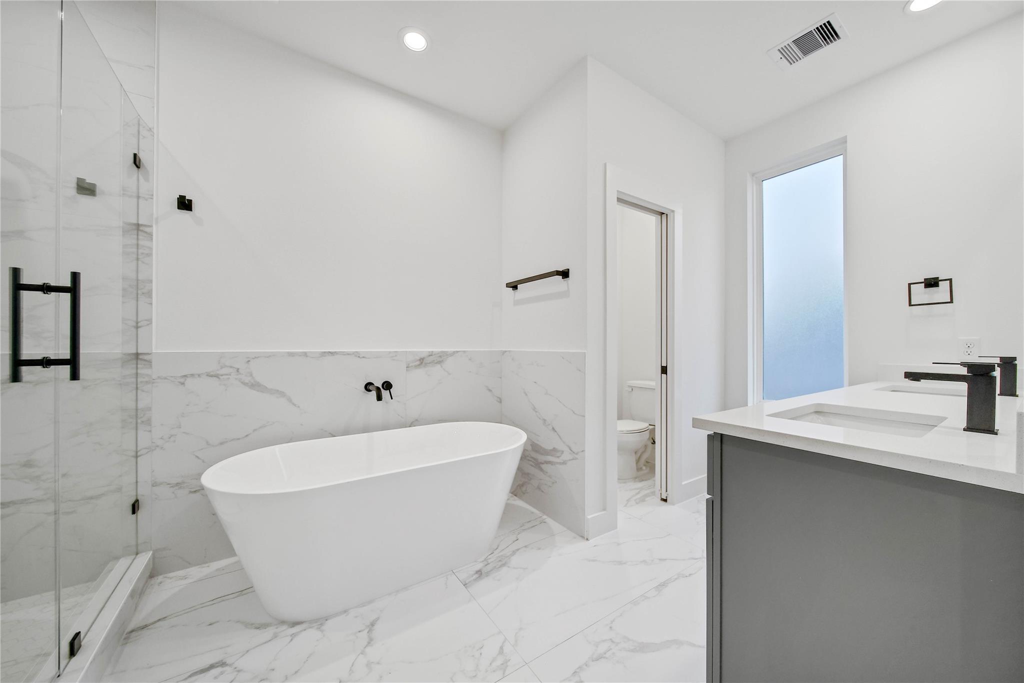 7705 Inwood Grove Lane