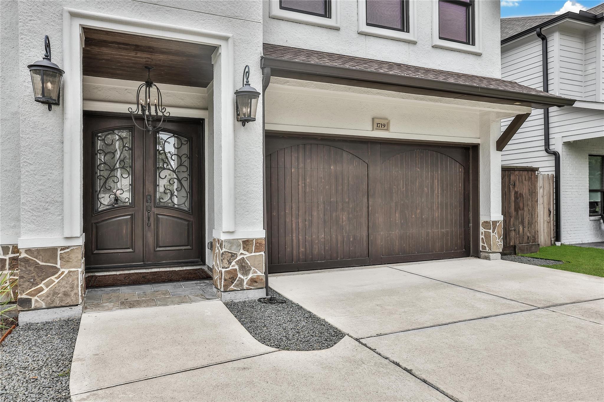 1719 Latexo Drive