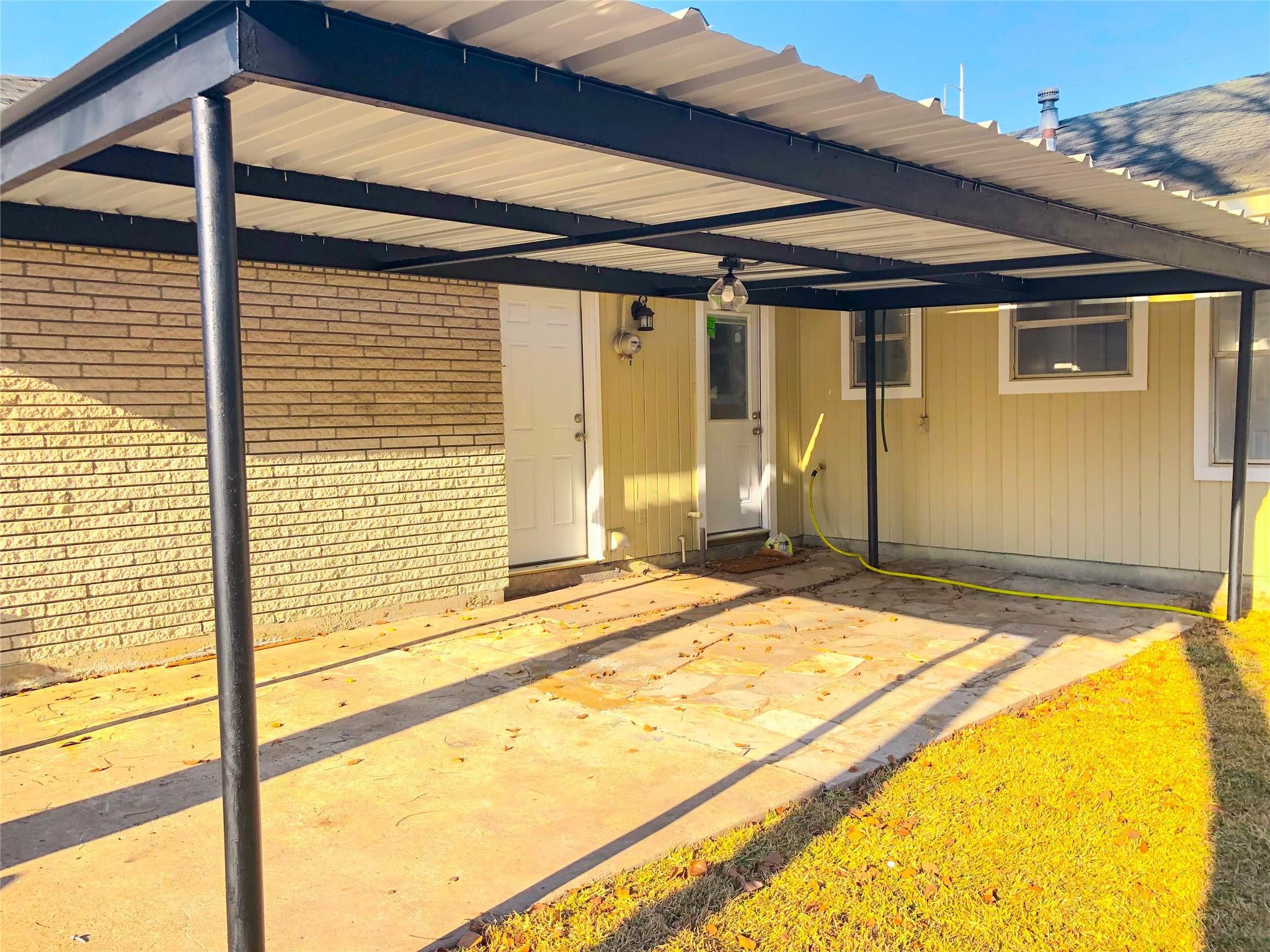 5005 De Milo Drive