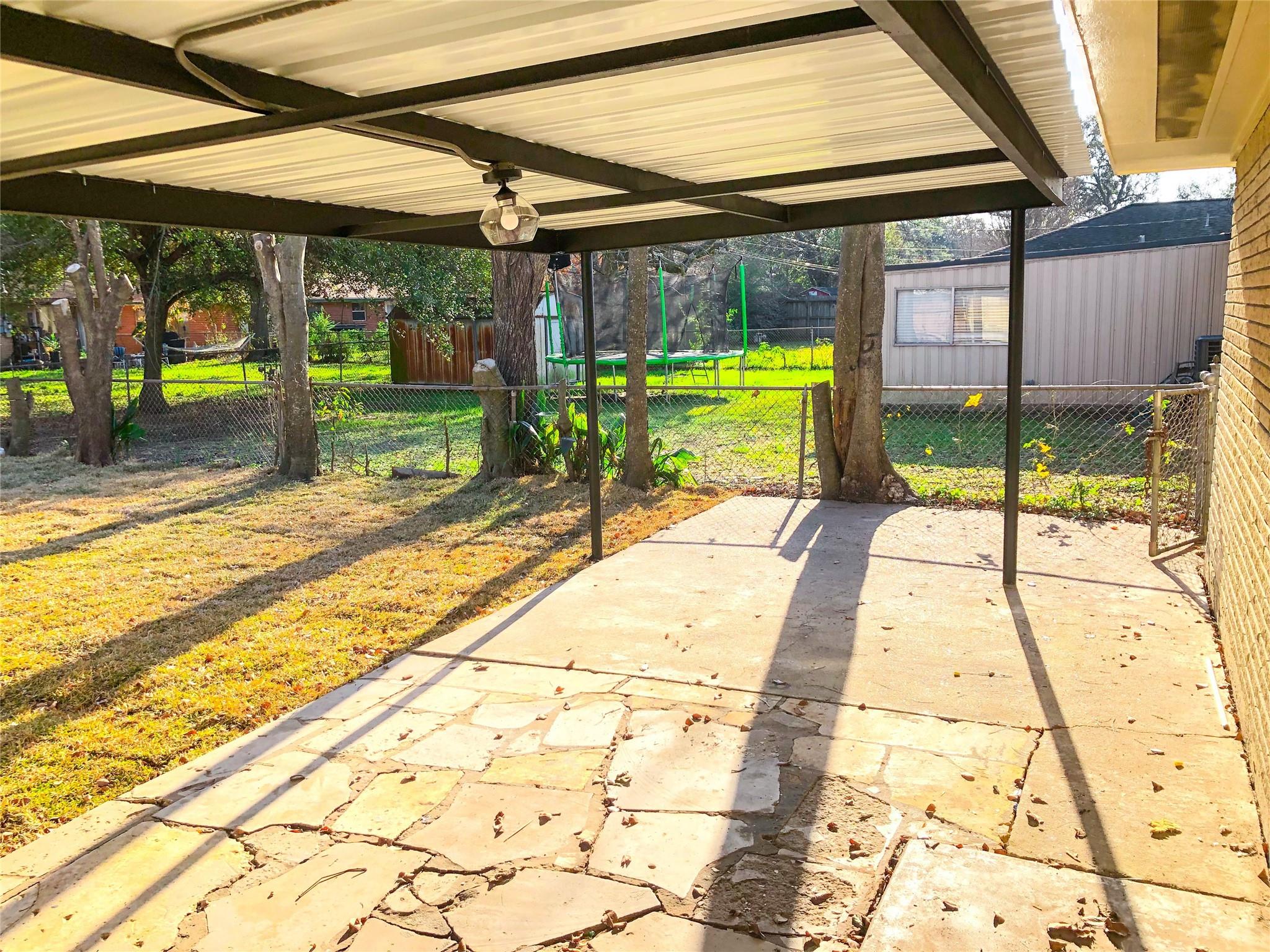 5005 De Milo Drive