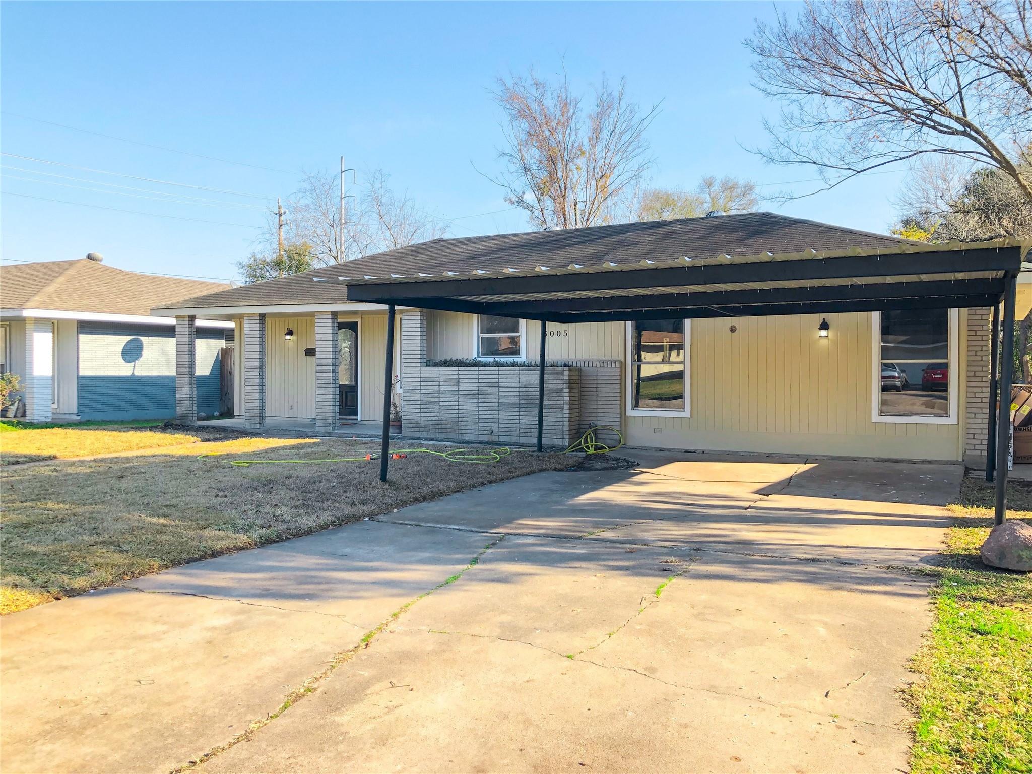 5005 De Milo Drive