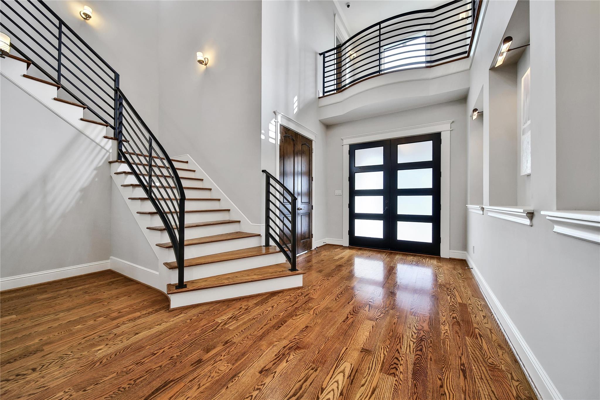 1367 Woodcrest Drive