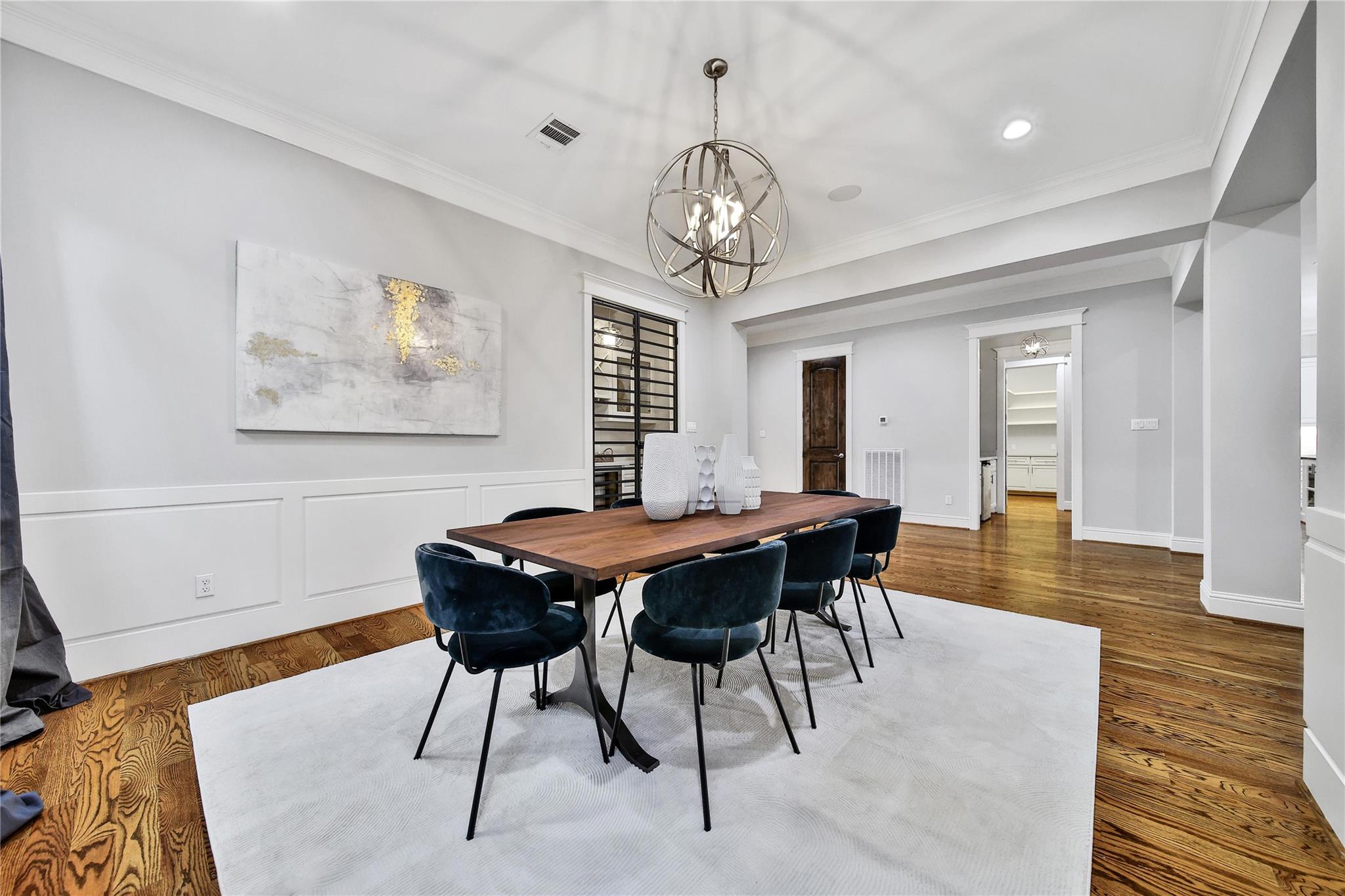 1367 Woodcrest Drive