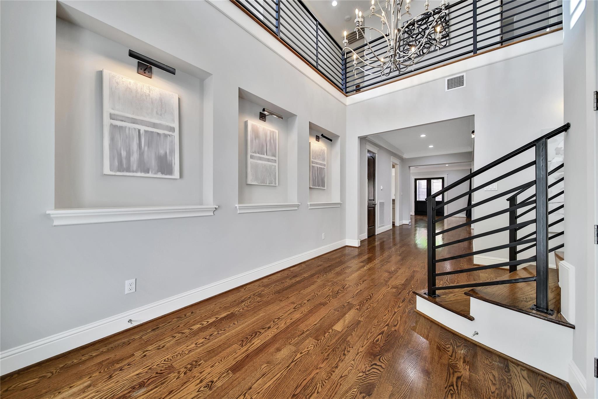 1367 Woodcrest Drive