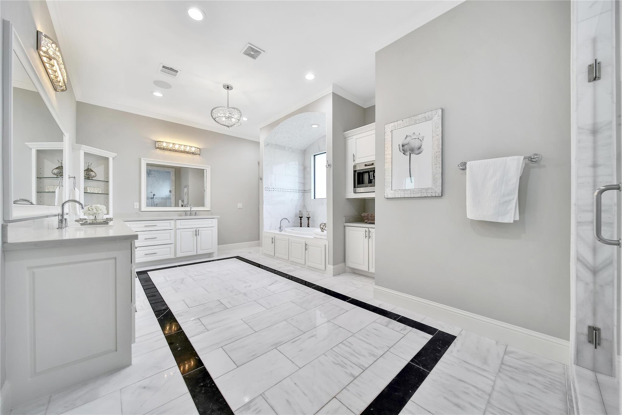 1367 Woodcrest Drive