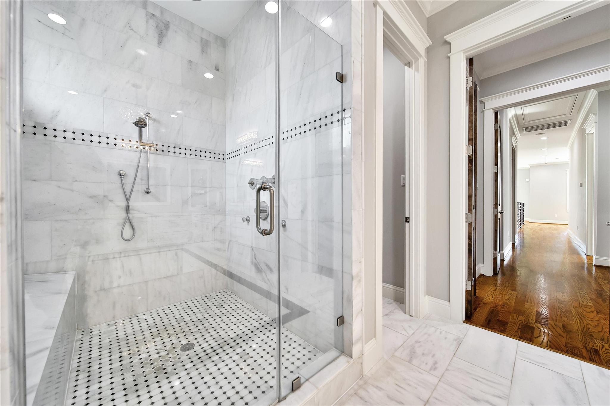 1367 Woodcrest Drive