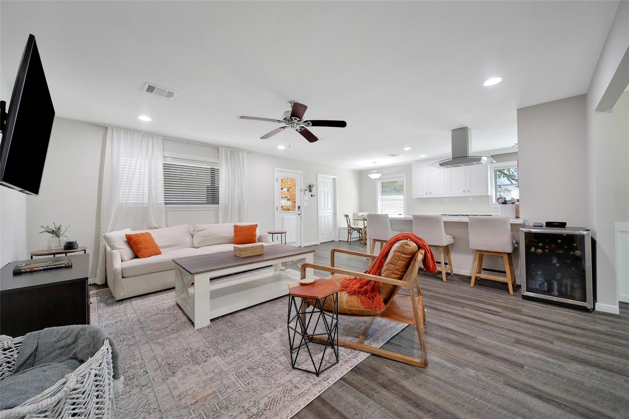 4402 Fallbrook Drive