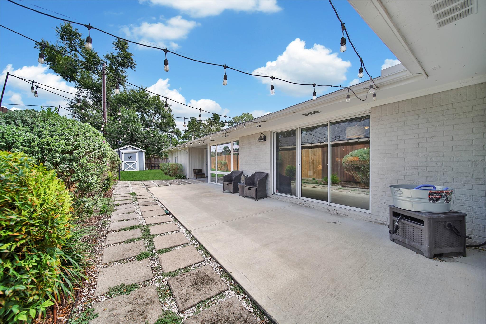 1503 W T C Jester Boulevard