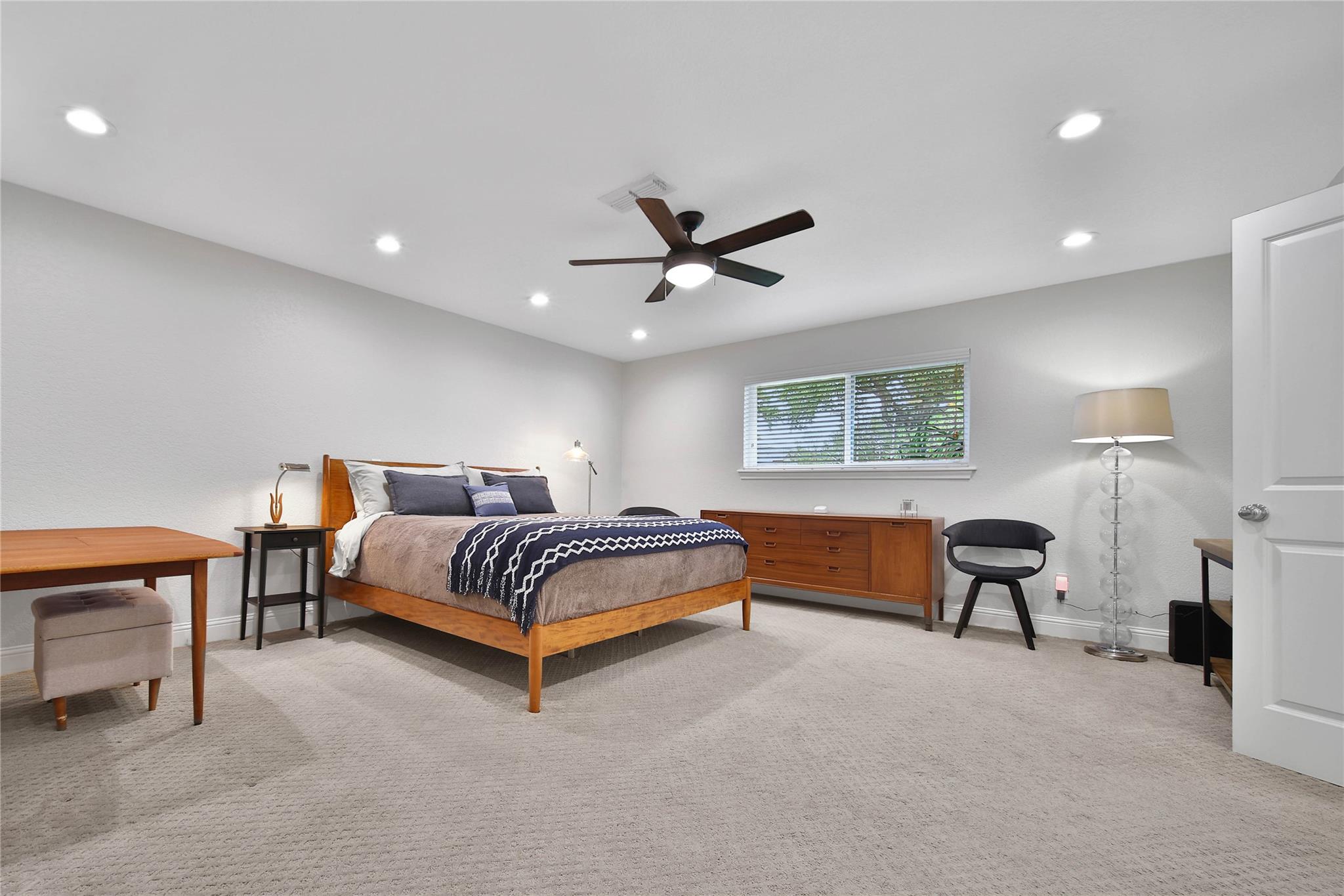 1503 W T C Jester Boulevard