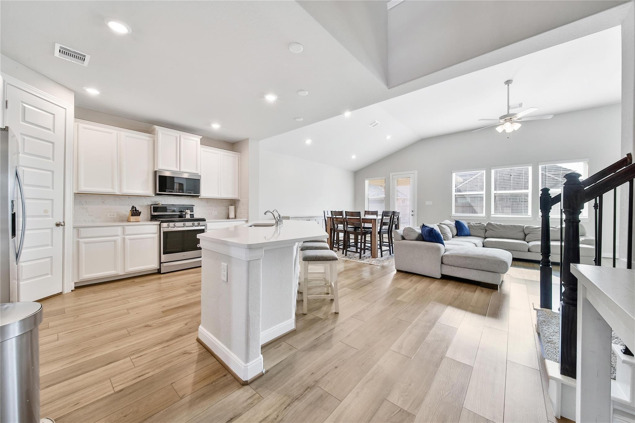 8923 Jasper Lake Drive