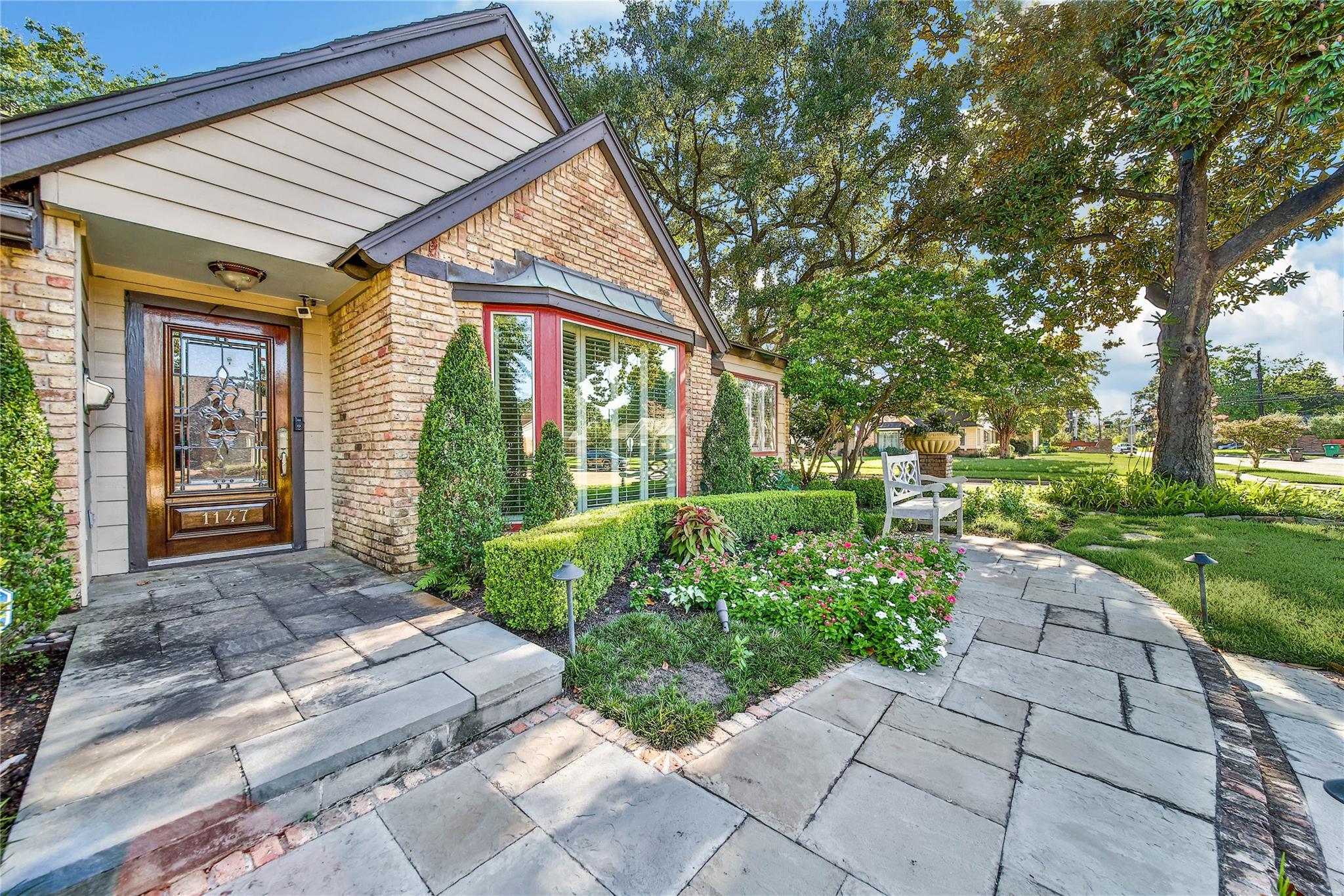 1147 Thornton Road