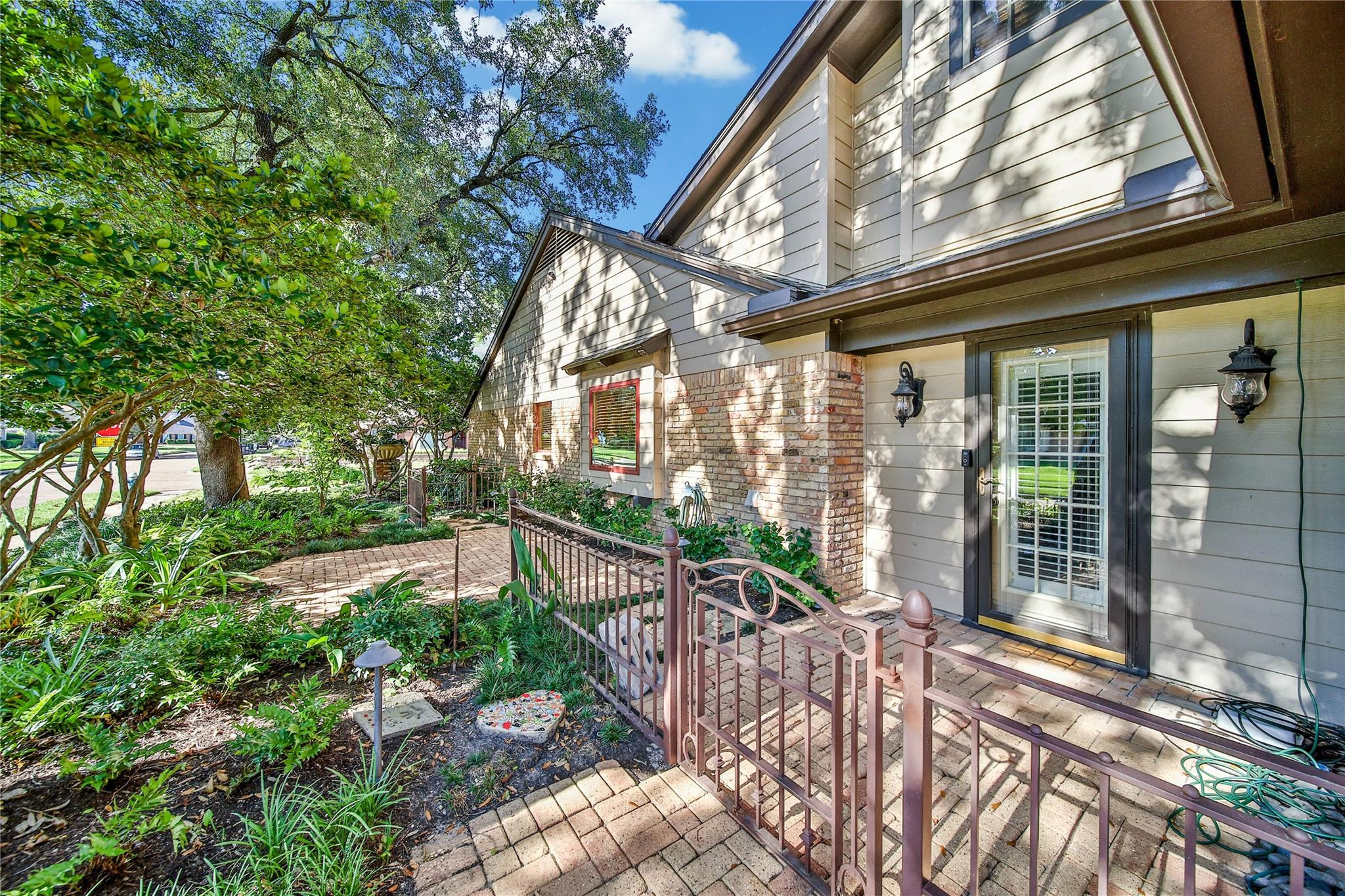 1147 Thornton Road