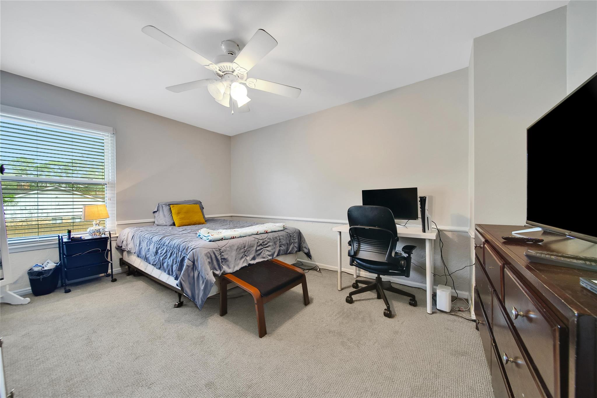 1018 Candlelight Lane