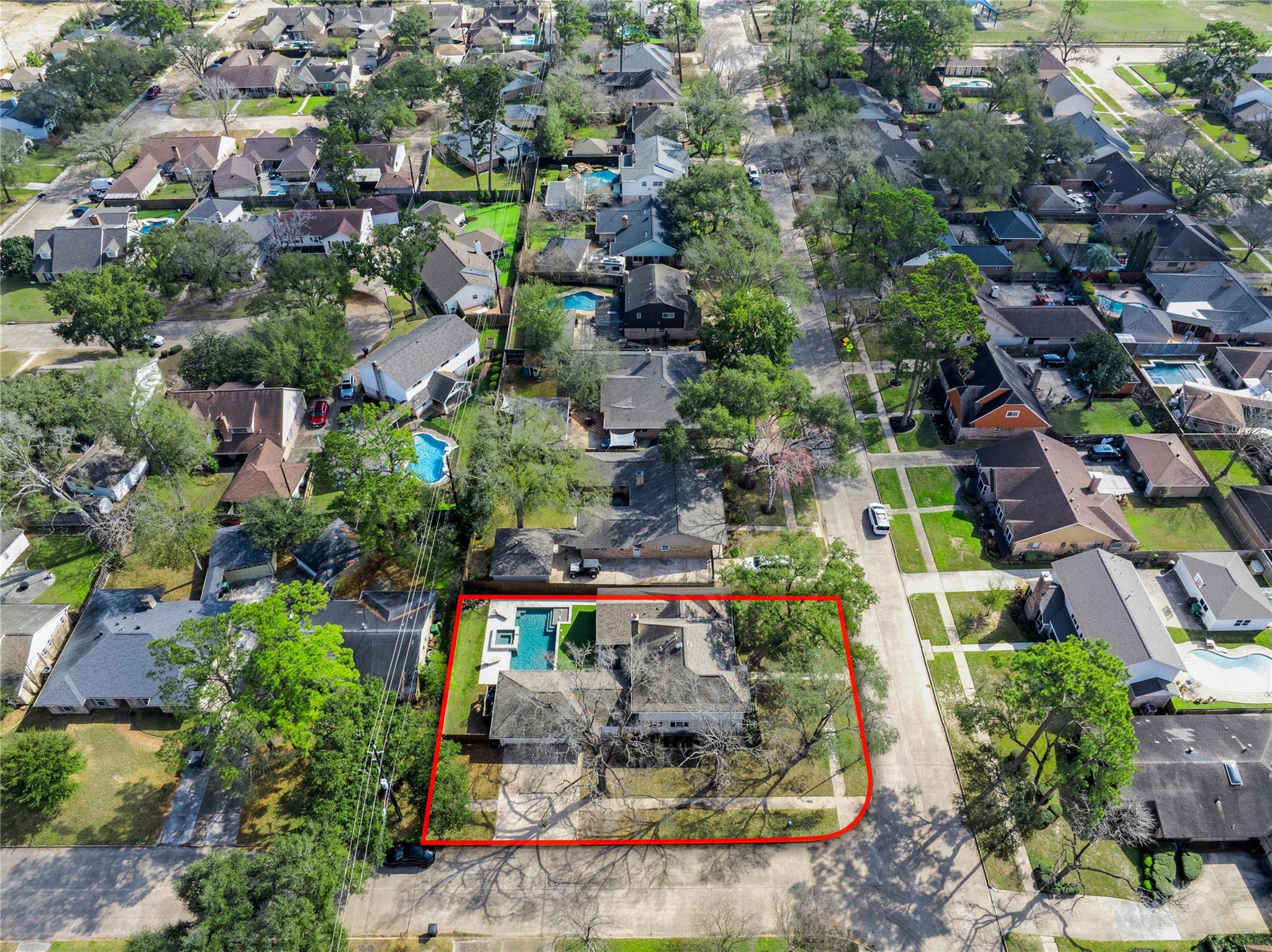 1018 Candlelight Lane