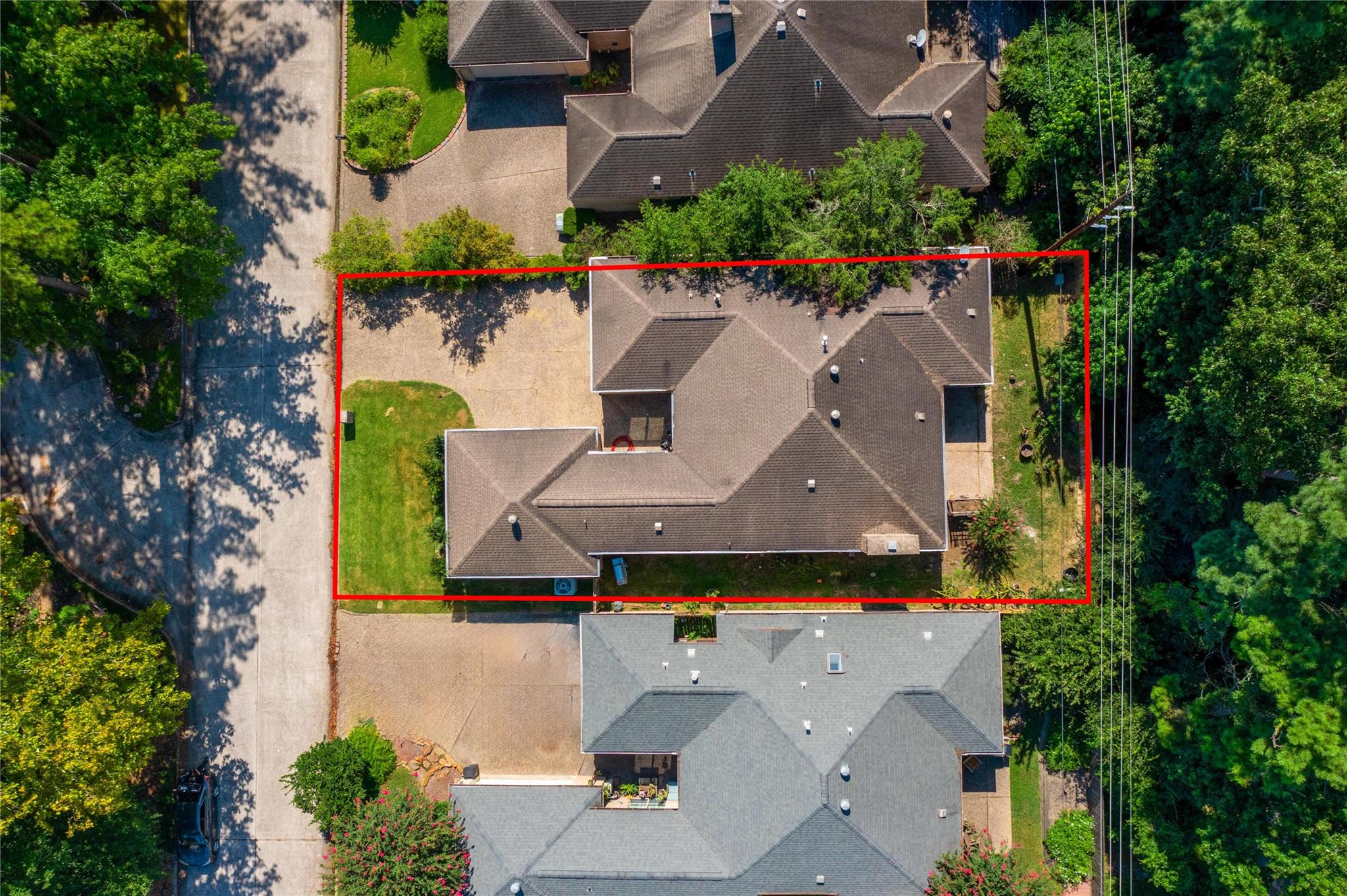 3311 Village Falls Court