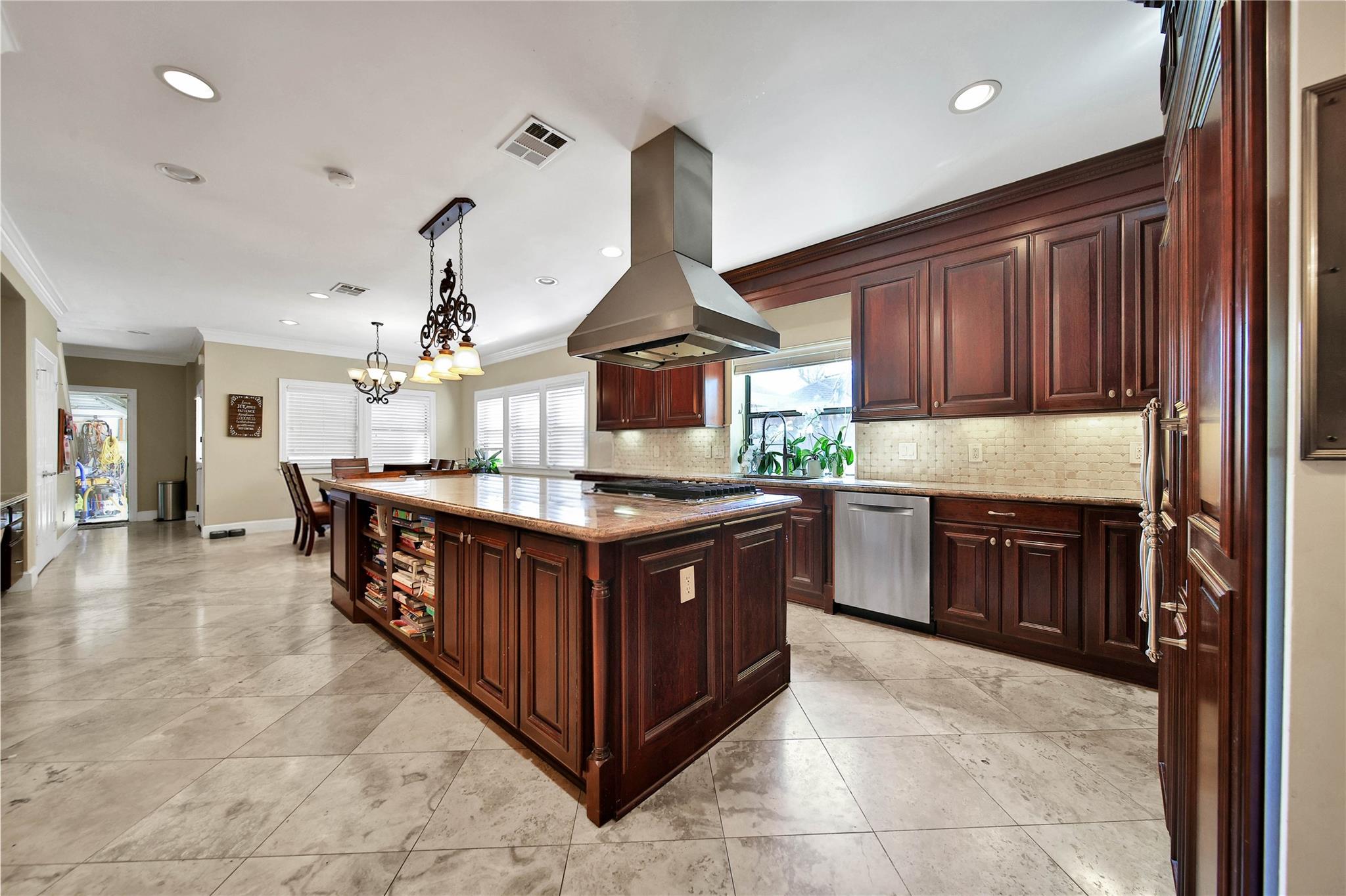 248 Bryn Mawr Circle