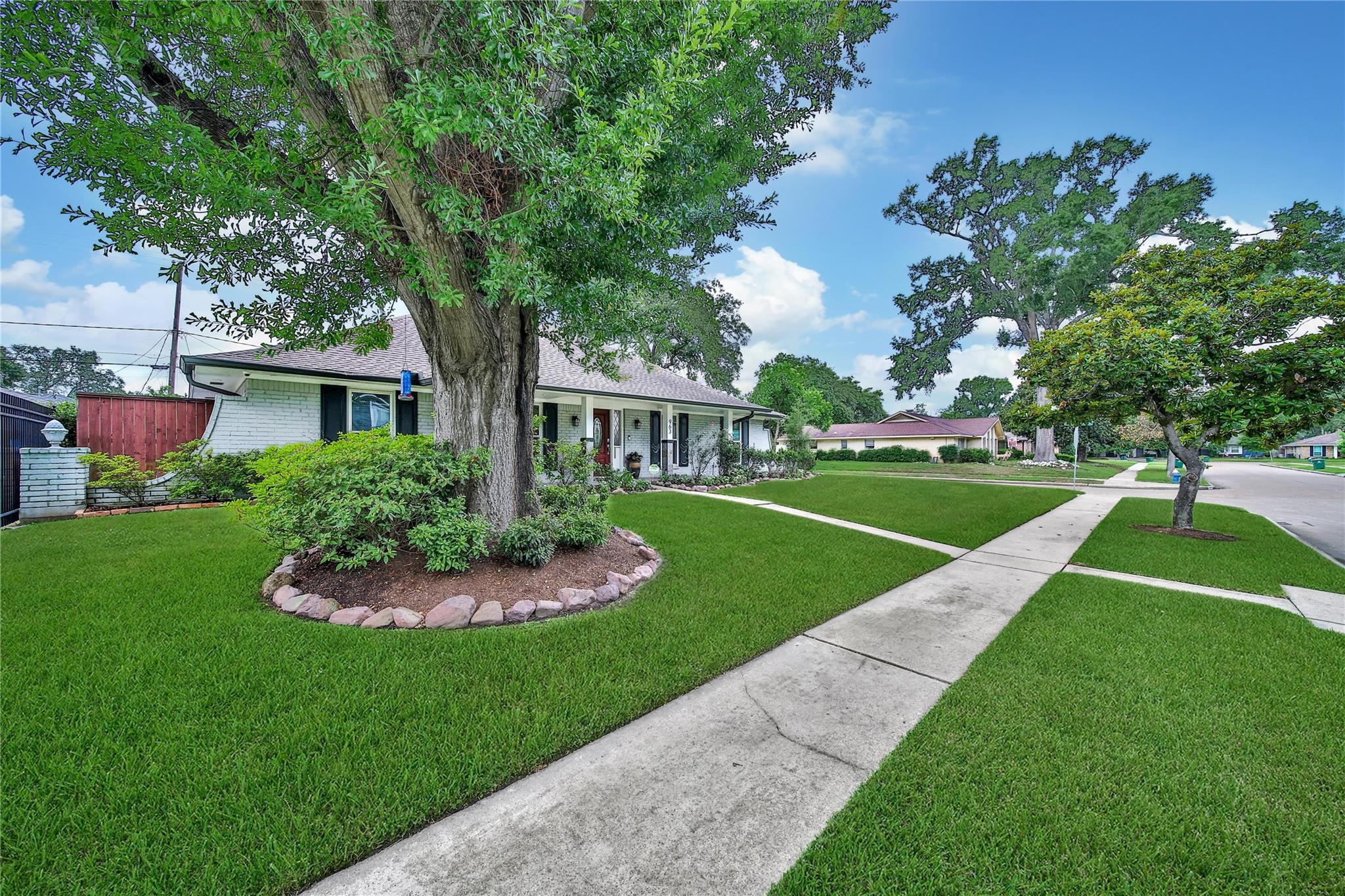 963 Thornton Road