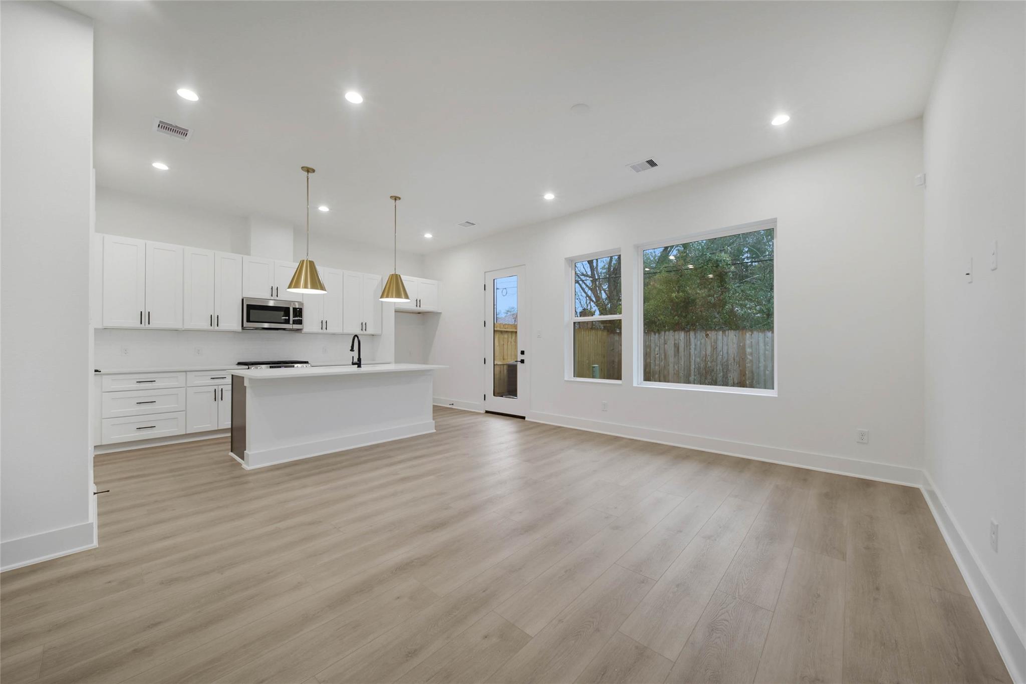 7707 Inwood Grove Lane