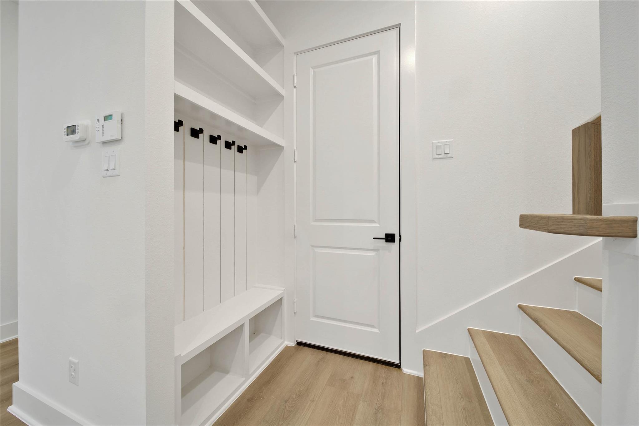 7707 Inwood Grove Lane