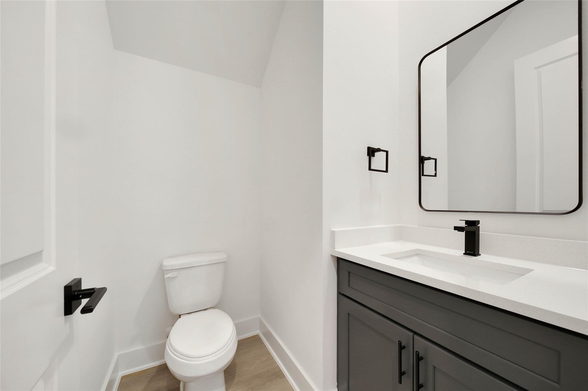 7707 Inwood Grove Lane