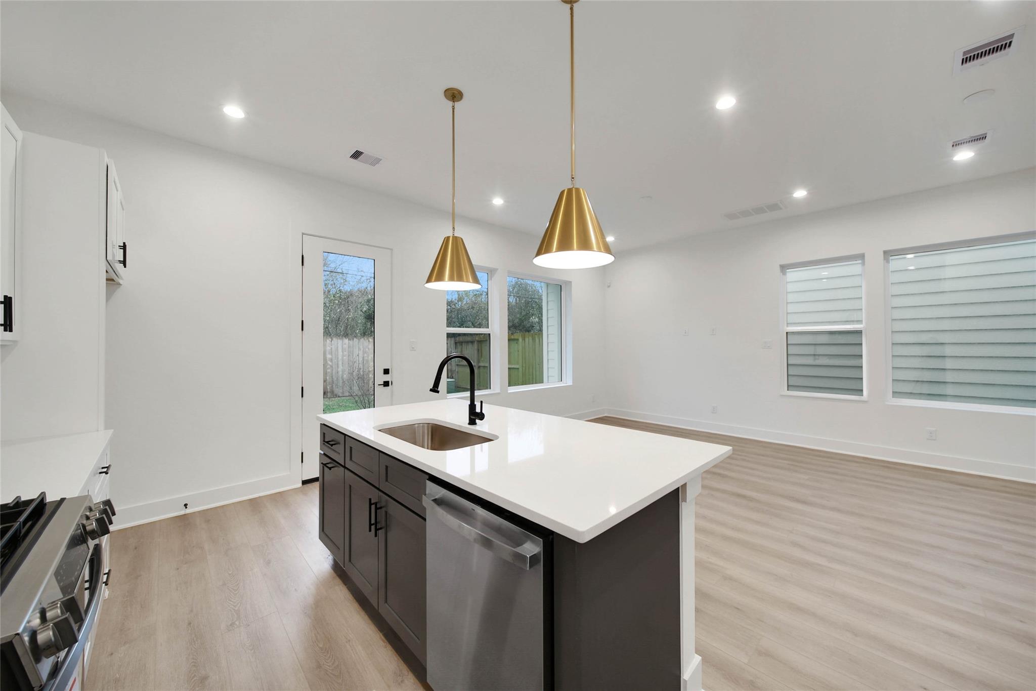 7707 Inwood Grove Lane