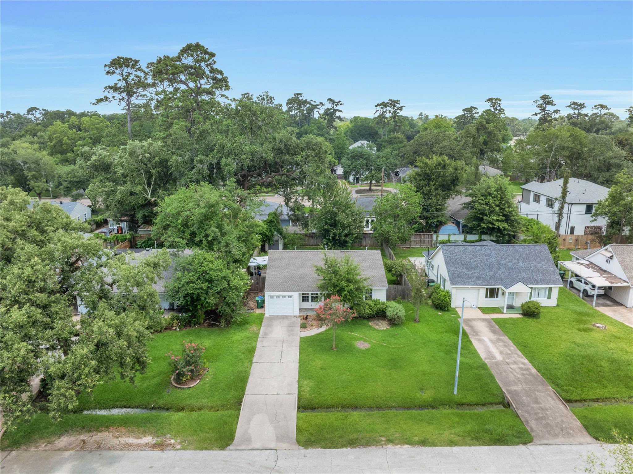 1038 Lamonte Lane
