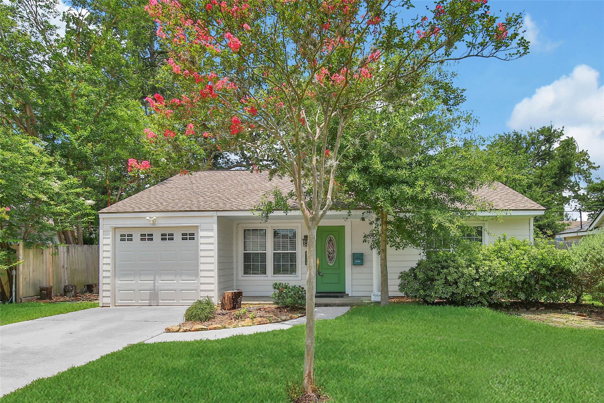 1038 Lamonte Lane