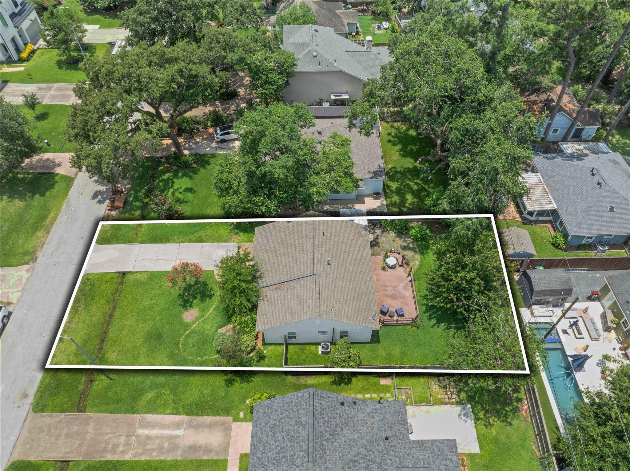 1038 Lamonte Lane