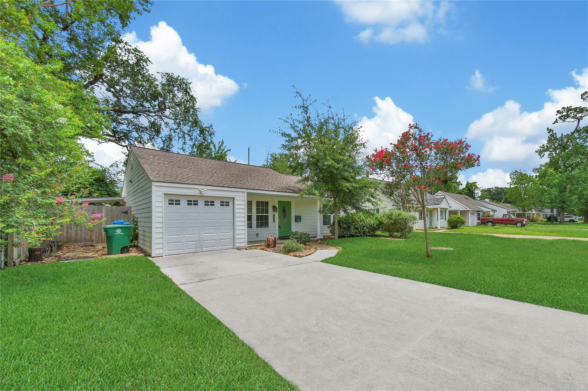 1038 Lamonte Lane