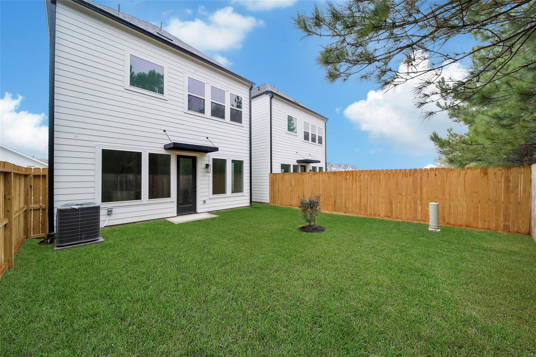 7625 Inwood Grove Lane