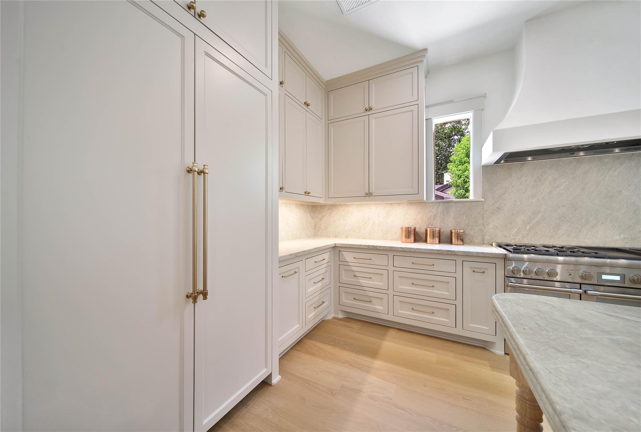 1191 Chamboard Lane