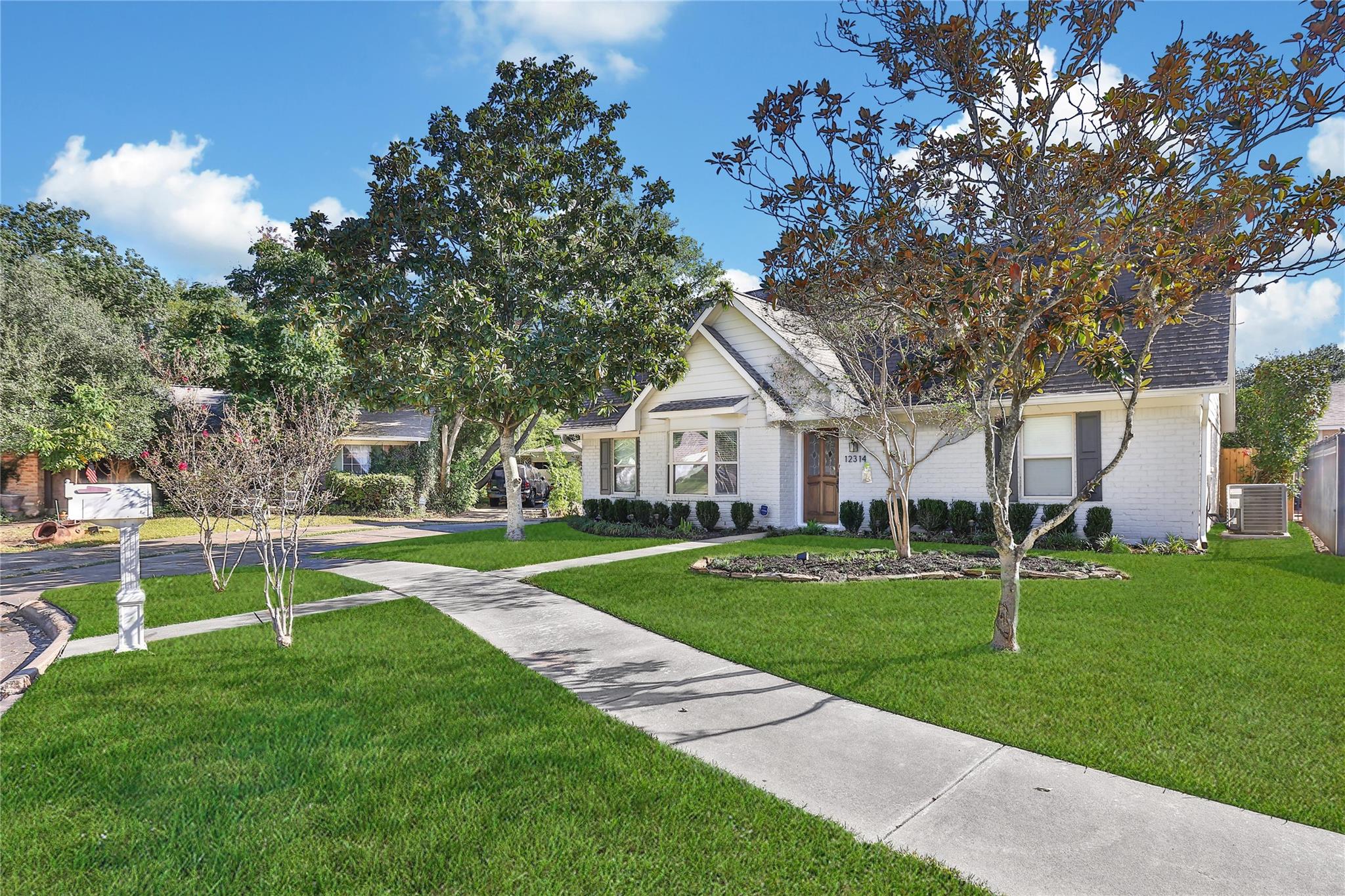 12314 Westella Drive, Houston