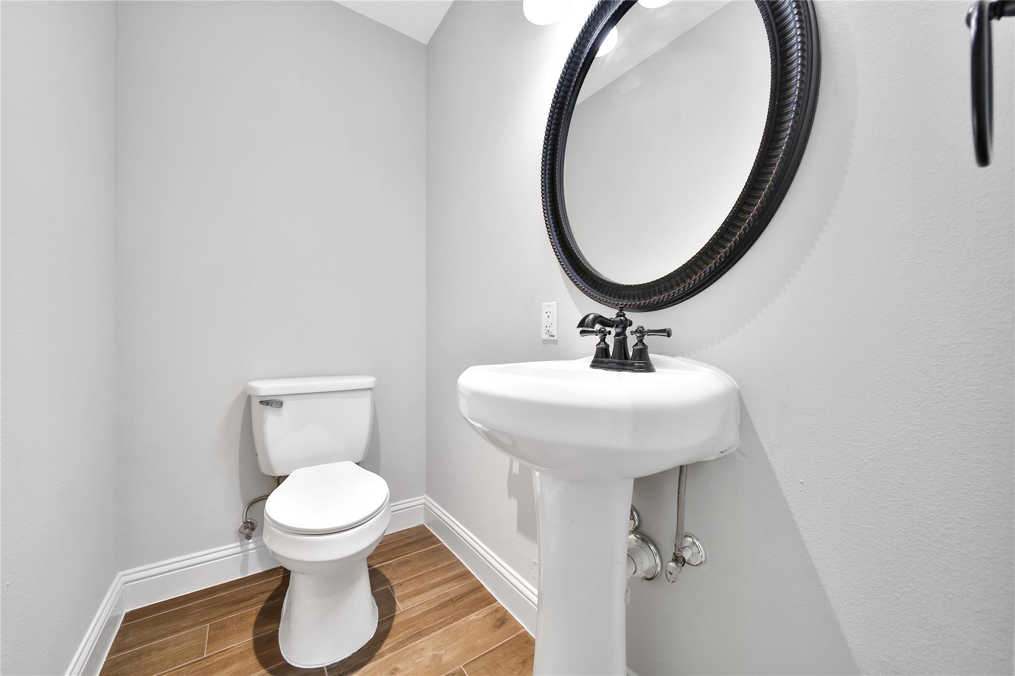 12314 Westella Drive, Houston