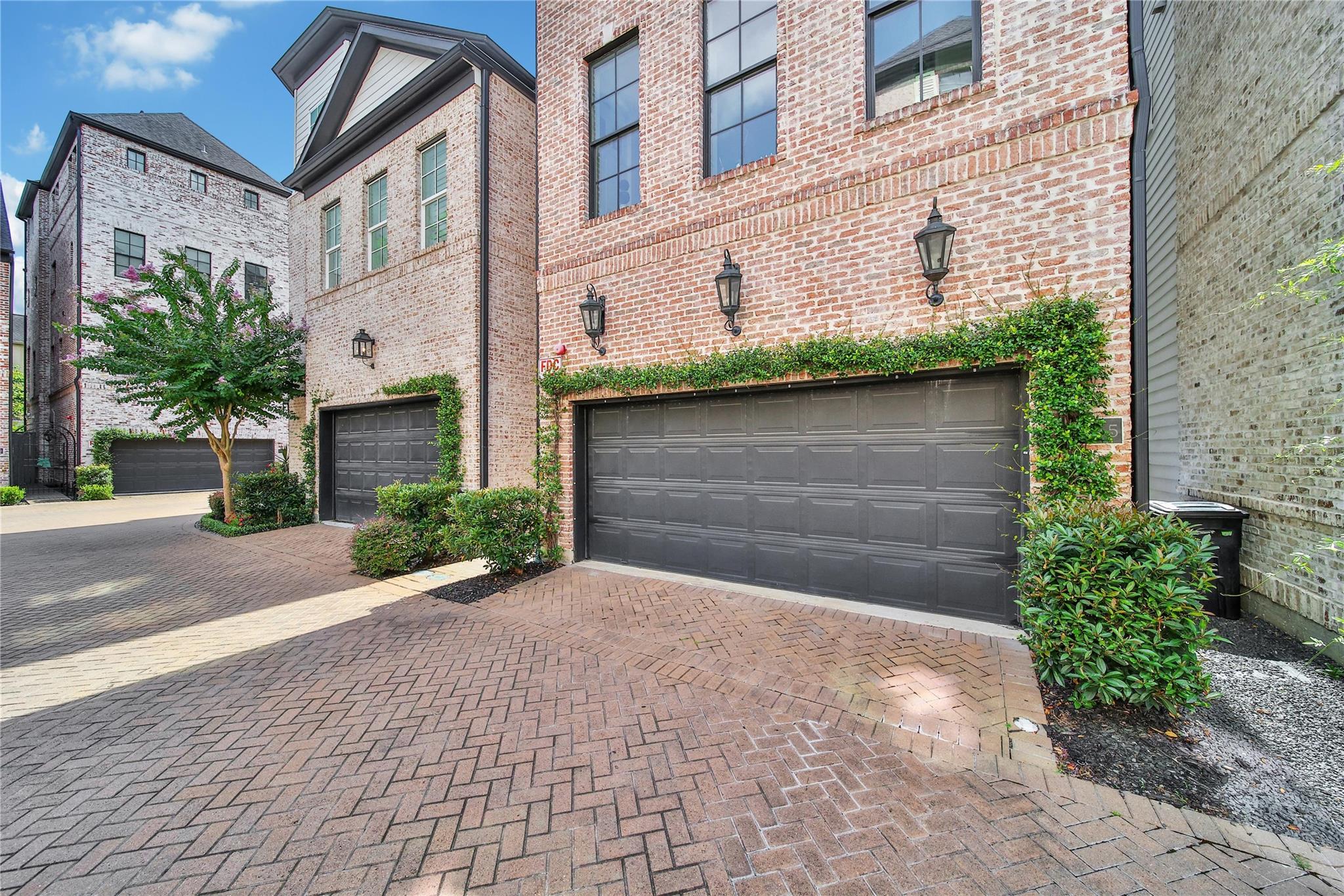 1315 Hunters Meadow Lane