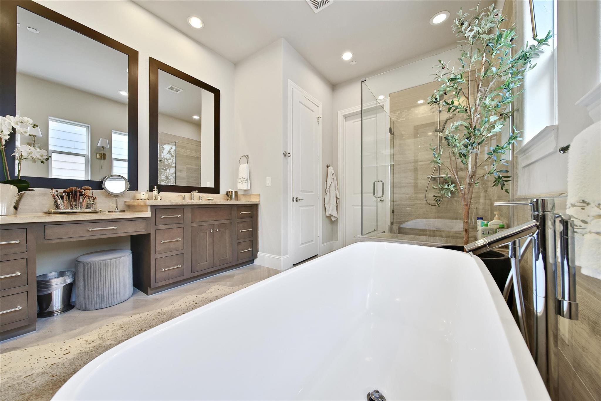 1315 Hunters Meadow Lane