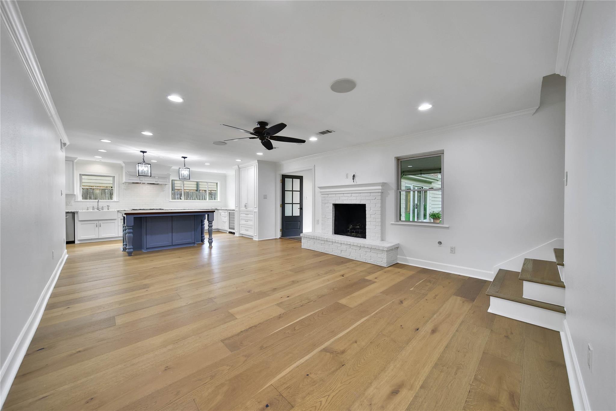 1034 Thornton Road