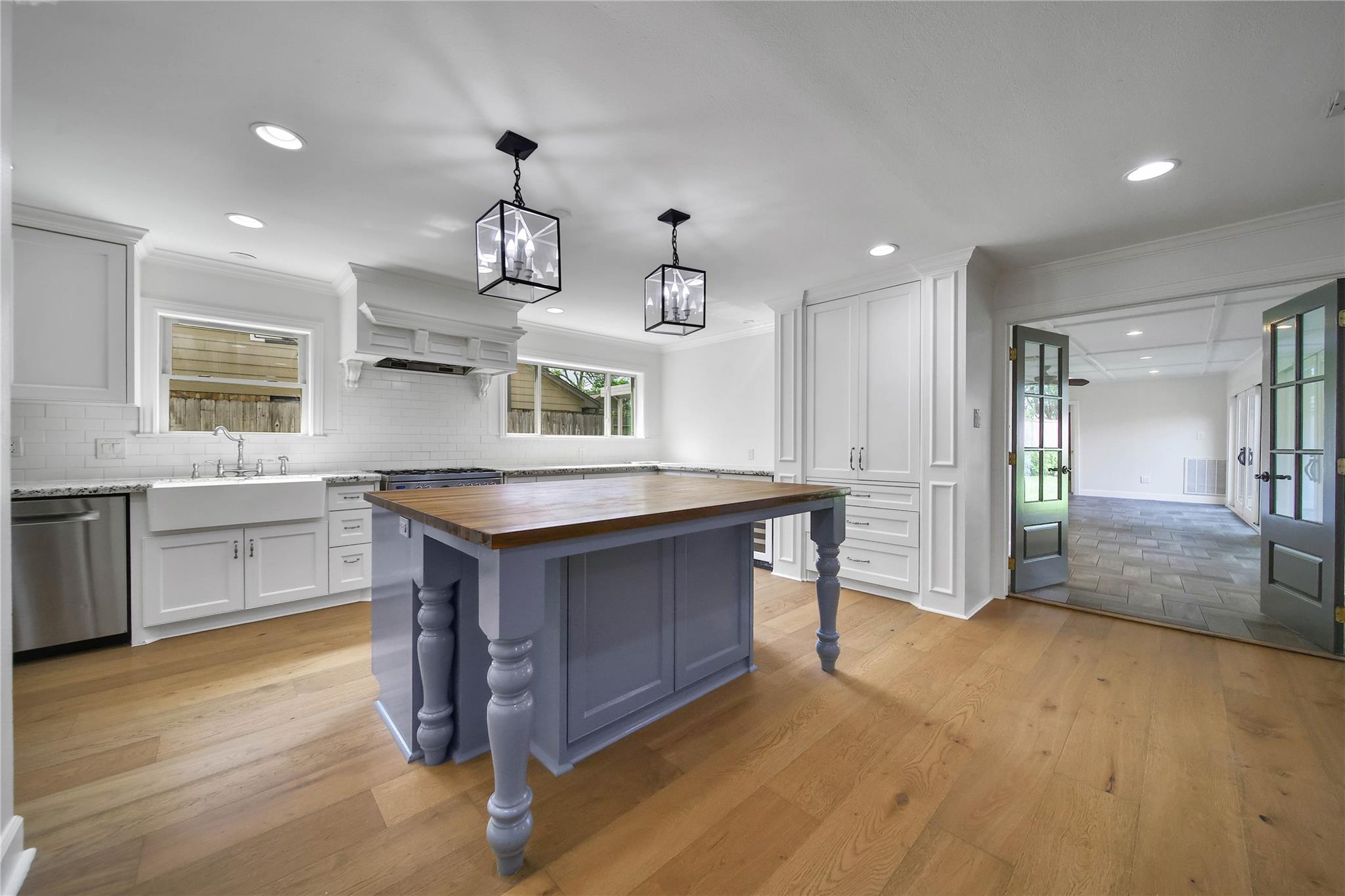 1034 Thornton Road