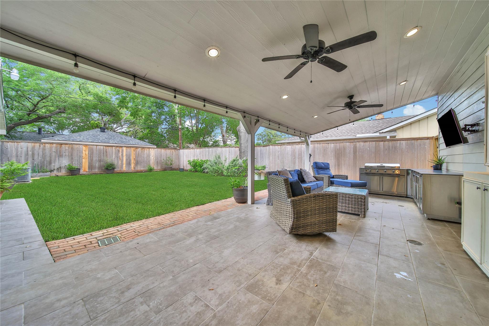 1034 Thornton Road
