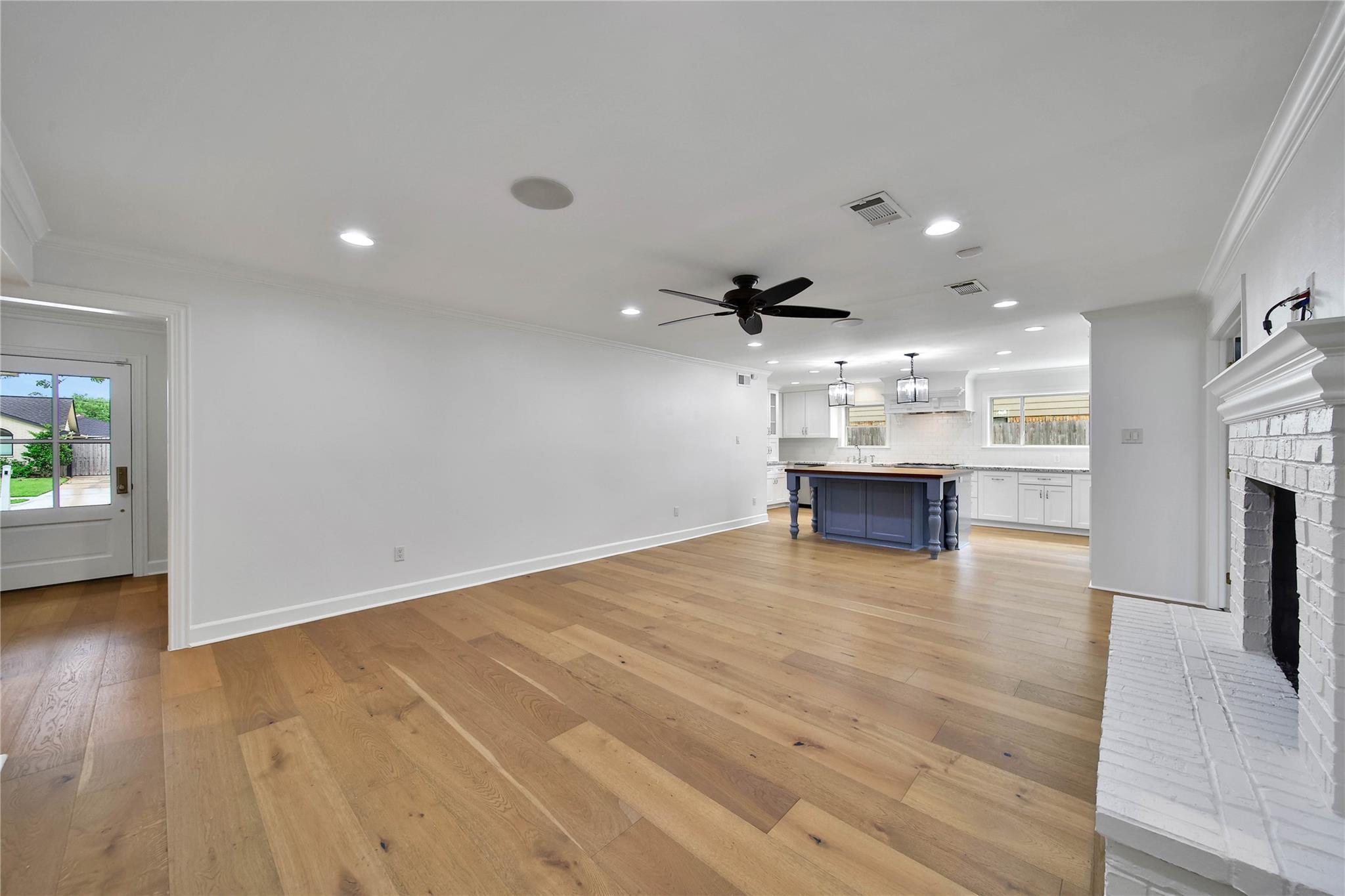 1034 Thornton Road