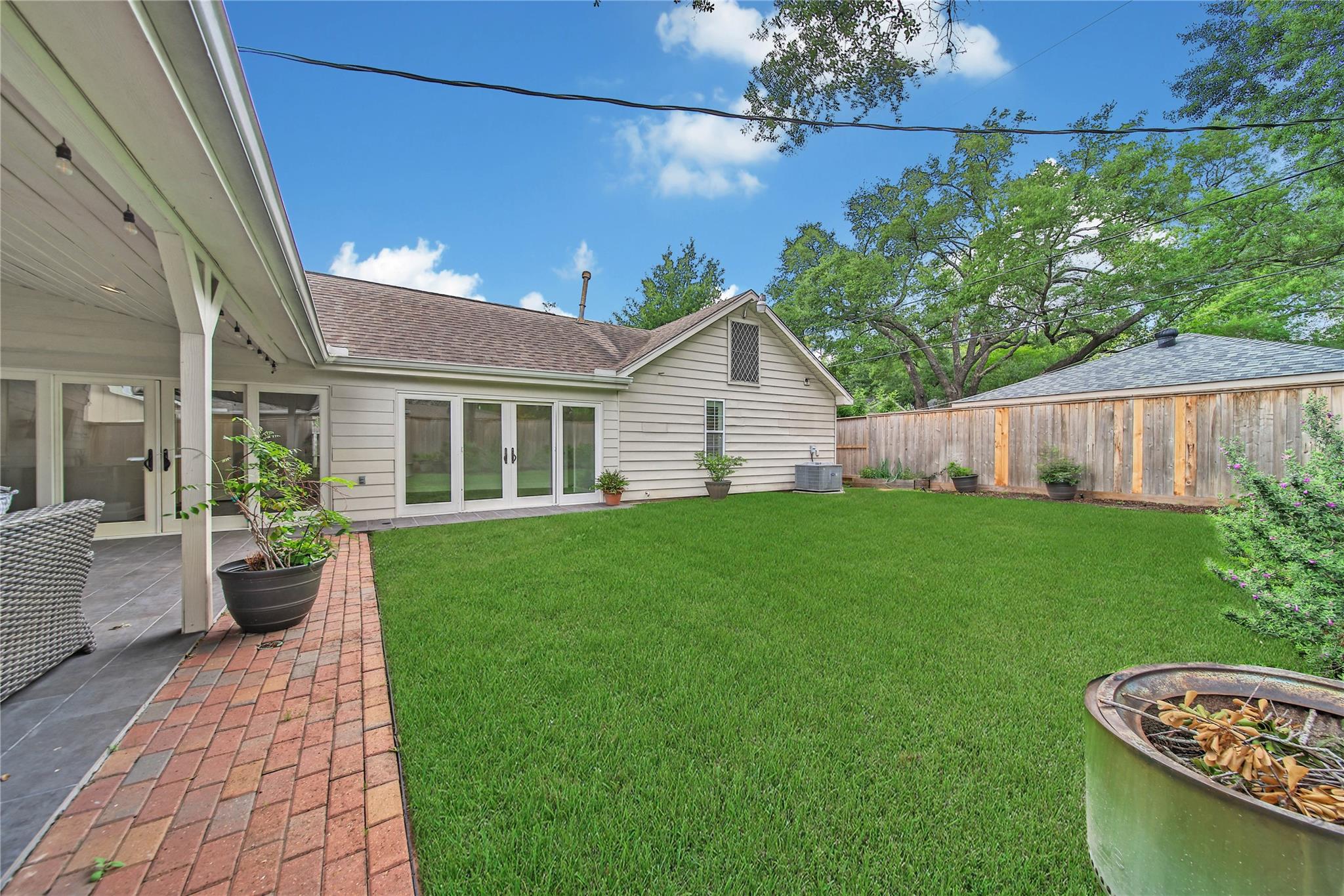 1034 Thornton Road