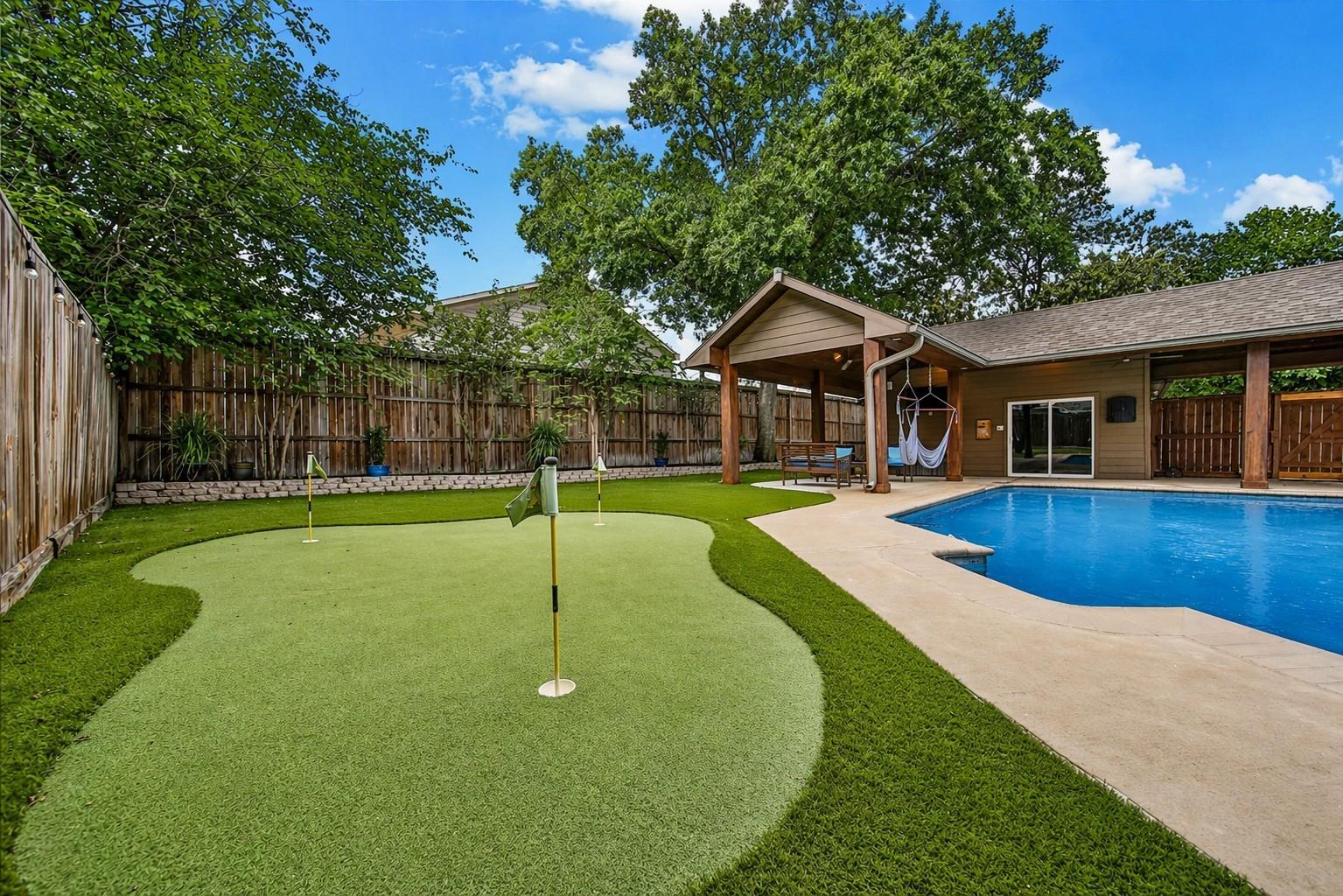 10915 Holly Springs Drive