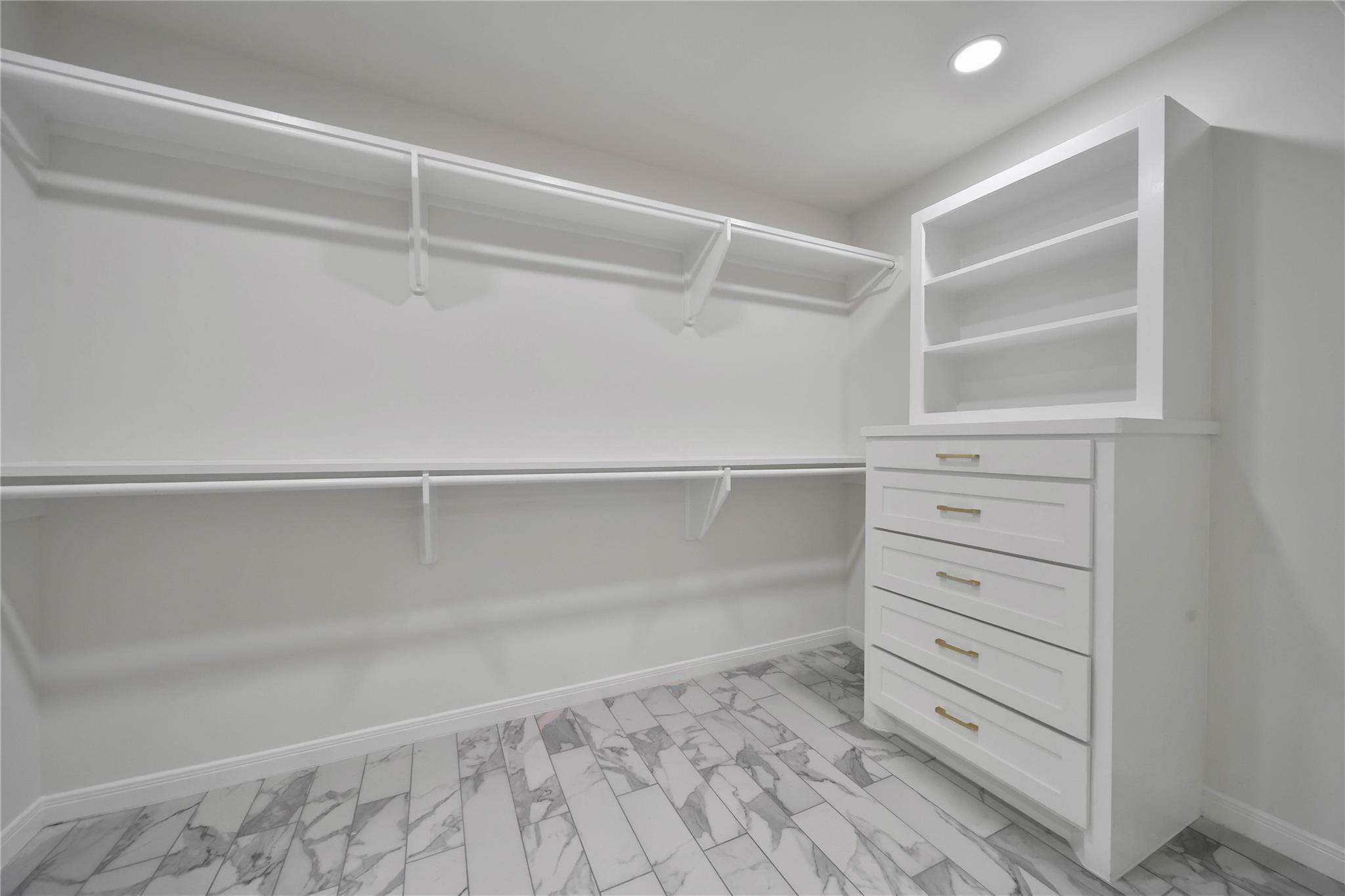 10915 Holly Springs Drive