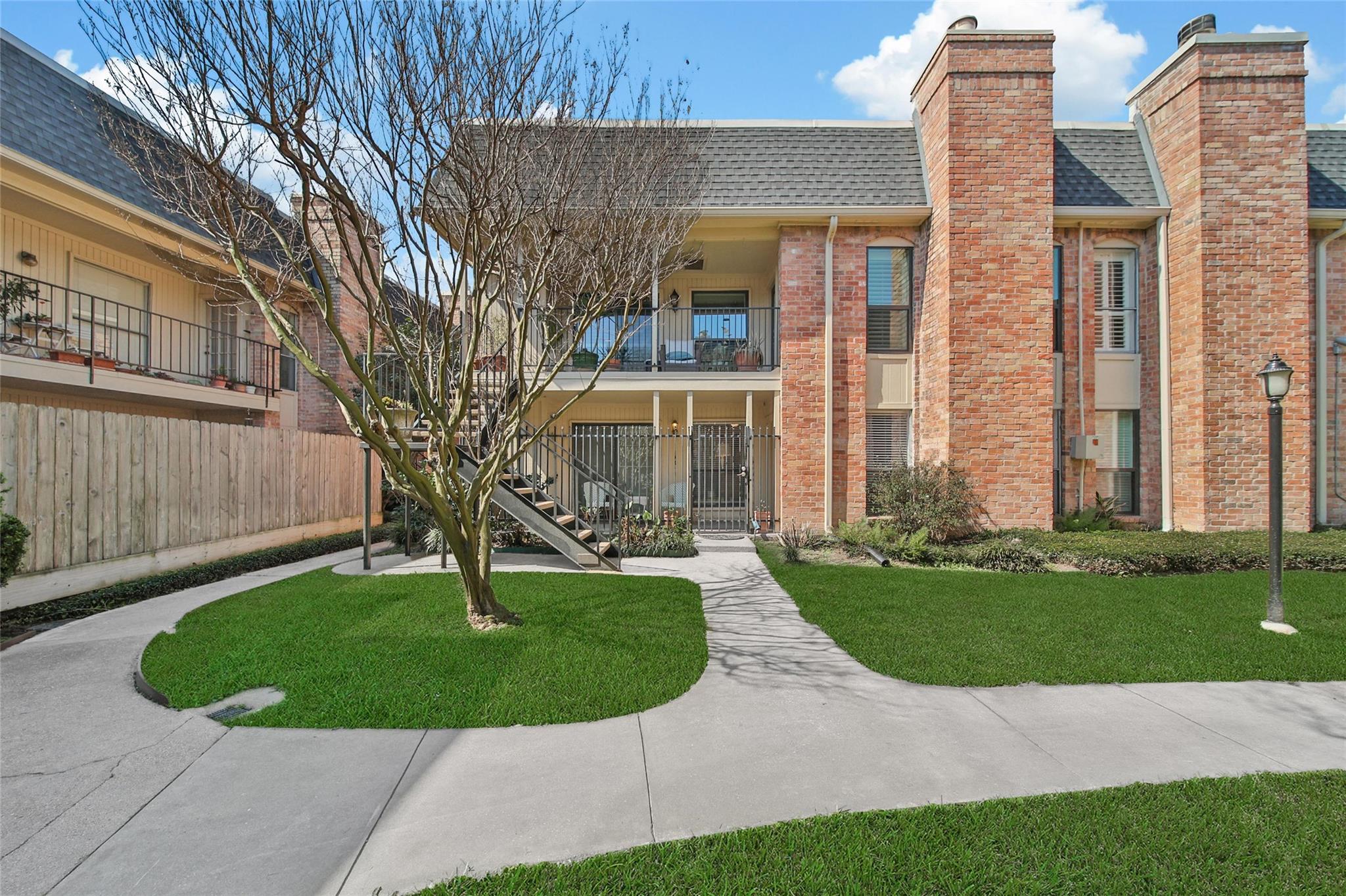 1601 S Shepherd Drive