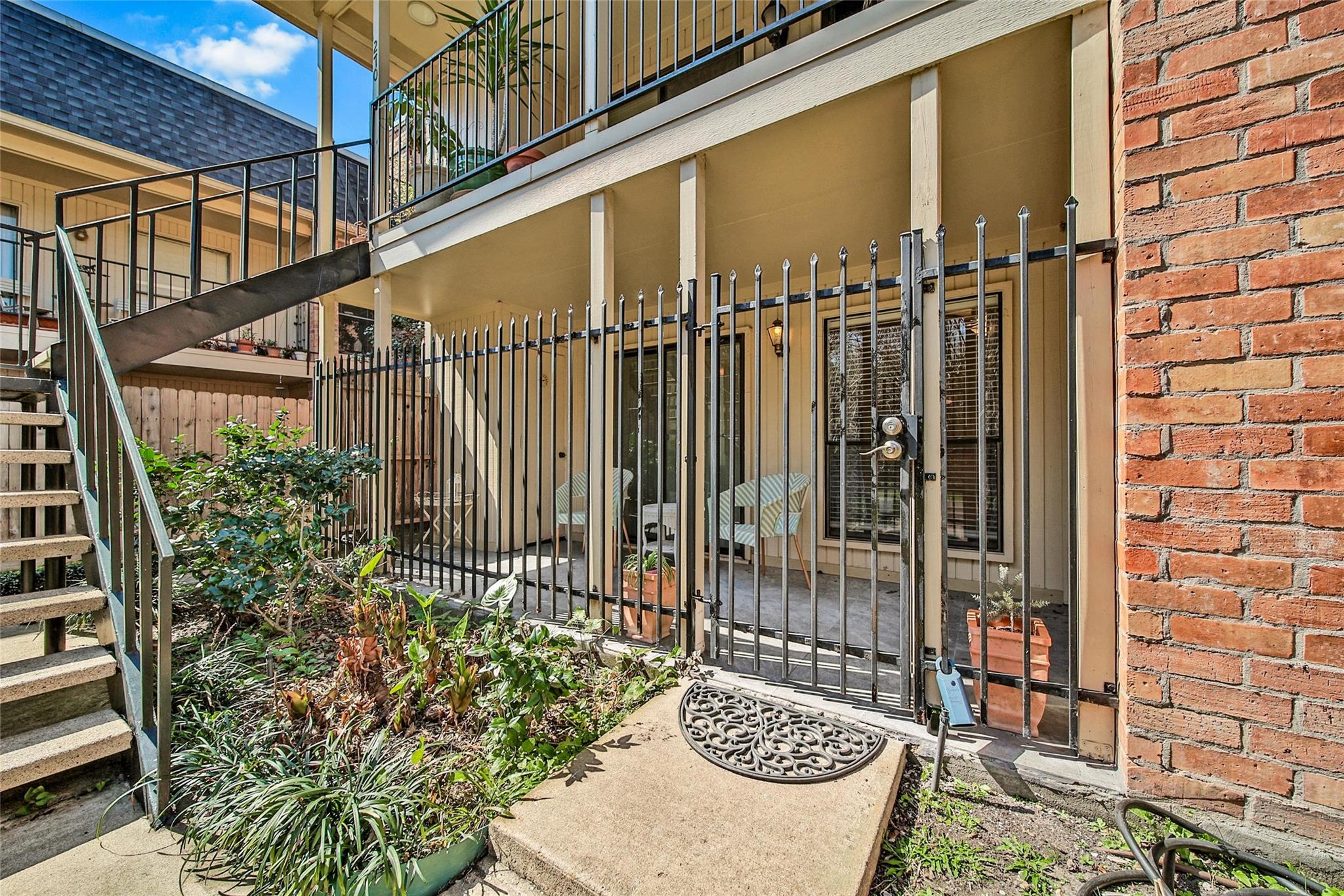 1601 S Shepherd Drive