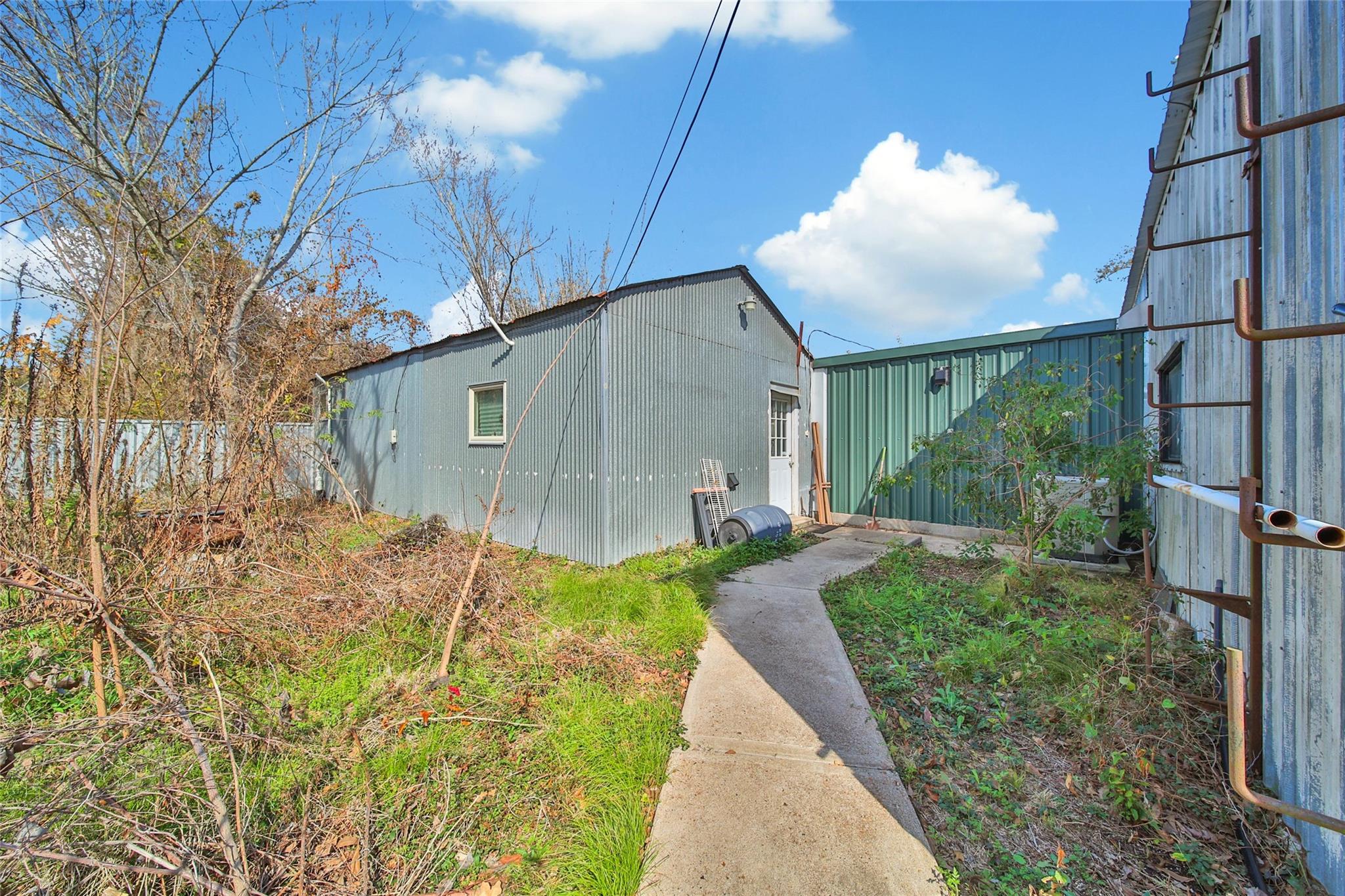 4230 Creekmont Drive