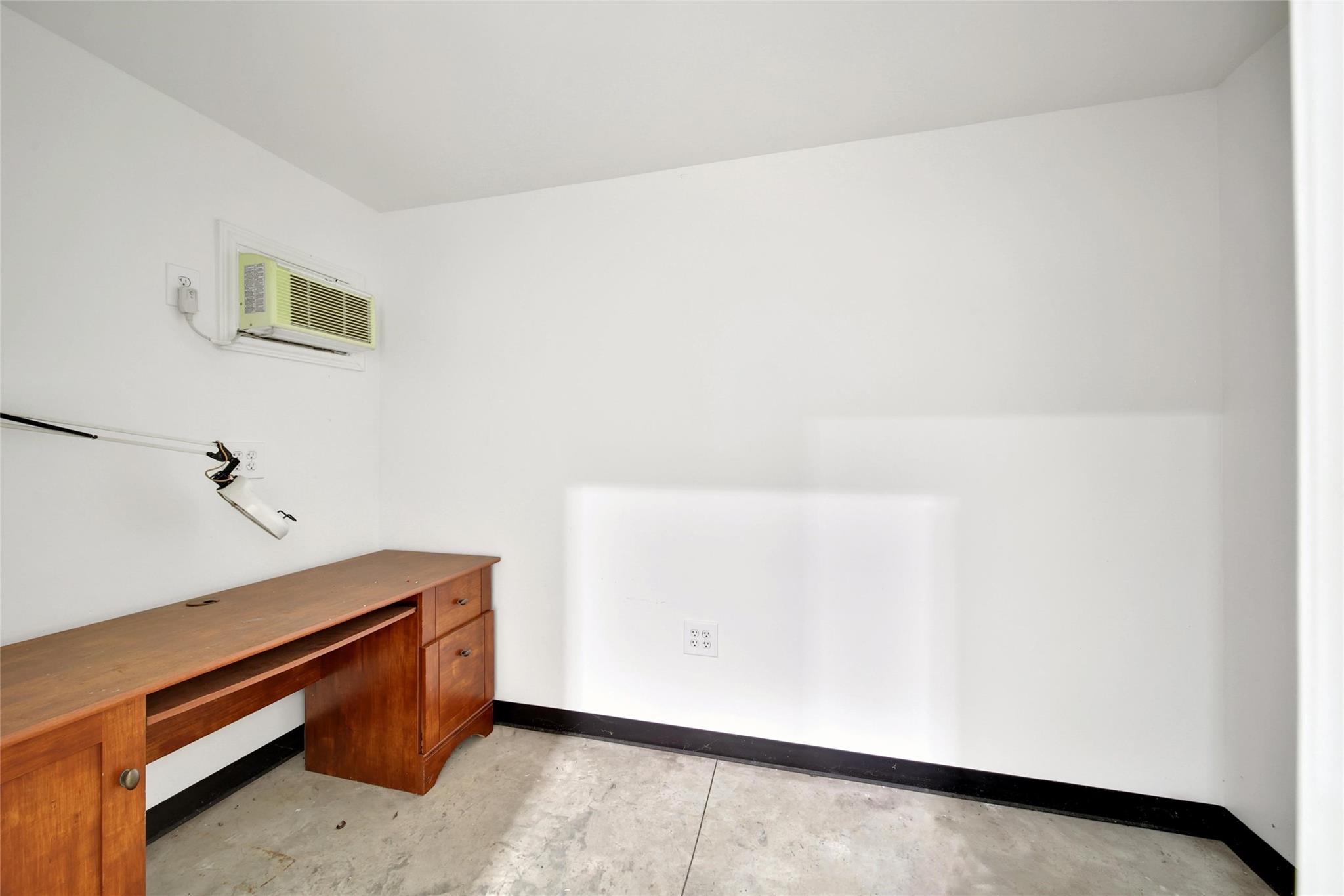 4230 Creekmont Drive